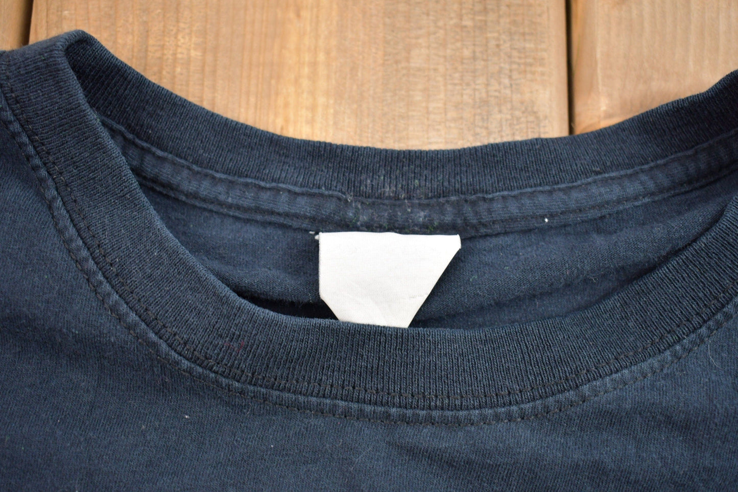 MLB Clothing > Gender Neutral Adult Clothing > Tops & Tees > T Shirts Vintage 1980s Pirates MLB T-Shirt Men's Large