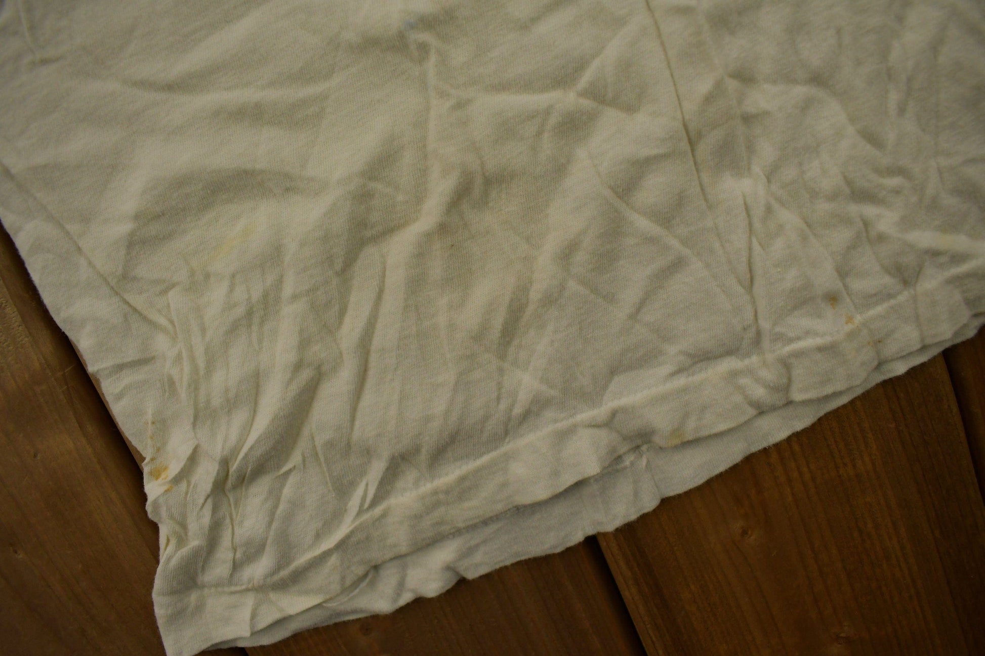 MLB Clothing > Gender Neutral Adult Clothing > Tops & Tees > T Shirts Vintage 1988 MLB Winners Starting Lineup Graphic T-Shirt Youth M Men's Medium