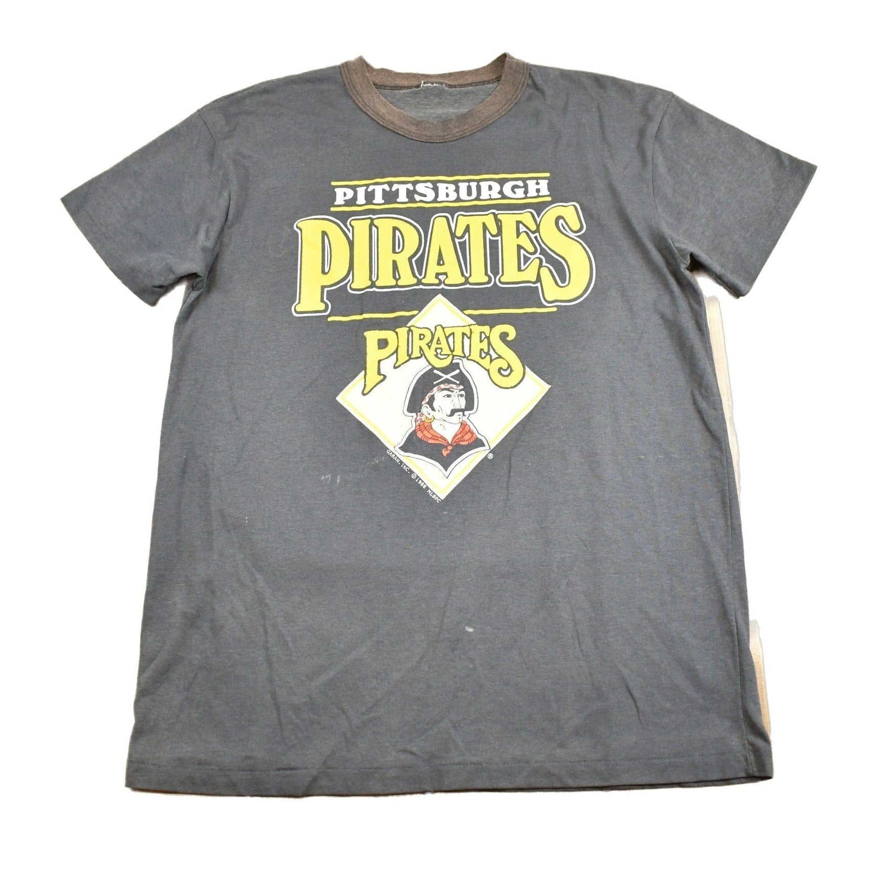 MLB Clothing > Gender Neutral Adult Clothing > Tops & Tees > T Shirts Vintage 1988 Pittsburgh Pirates Single Stitch Graphic T-Shirt Men's Medium