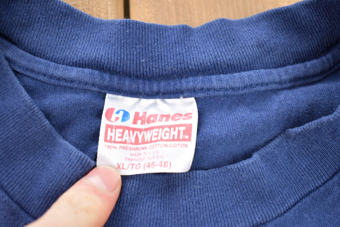 MLB Clothing > Gender Neutral Adult Clothing > Tops & Tees > T Shirts Vintage 1990s Chicago Bears MLB Graphic T-Shirt Men's XL