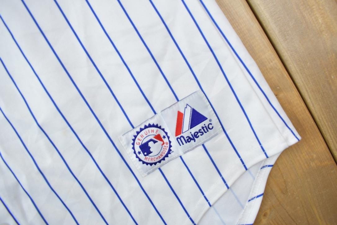 MLB Clothing > Gender Neutral Adult Clothing > Tops & Tees > T Shirts Vintage 1990s Chicago Cubs Wood MLB Majestic Baseball Jersey Men's XL