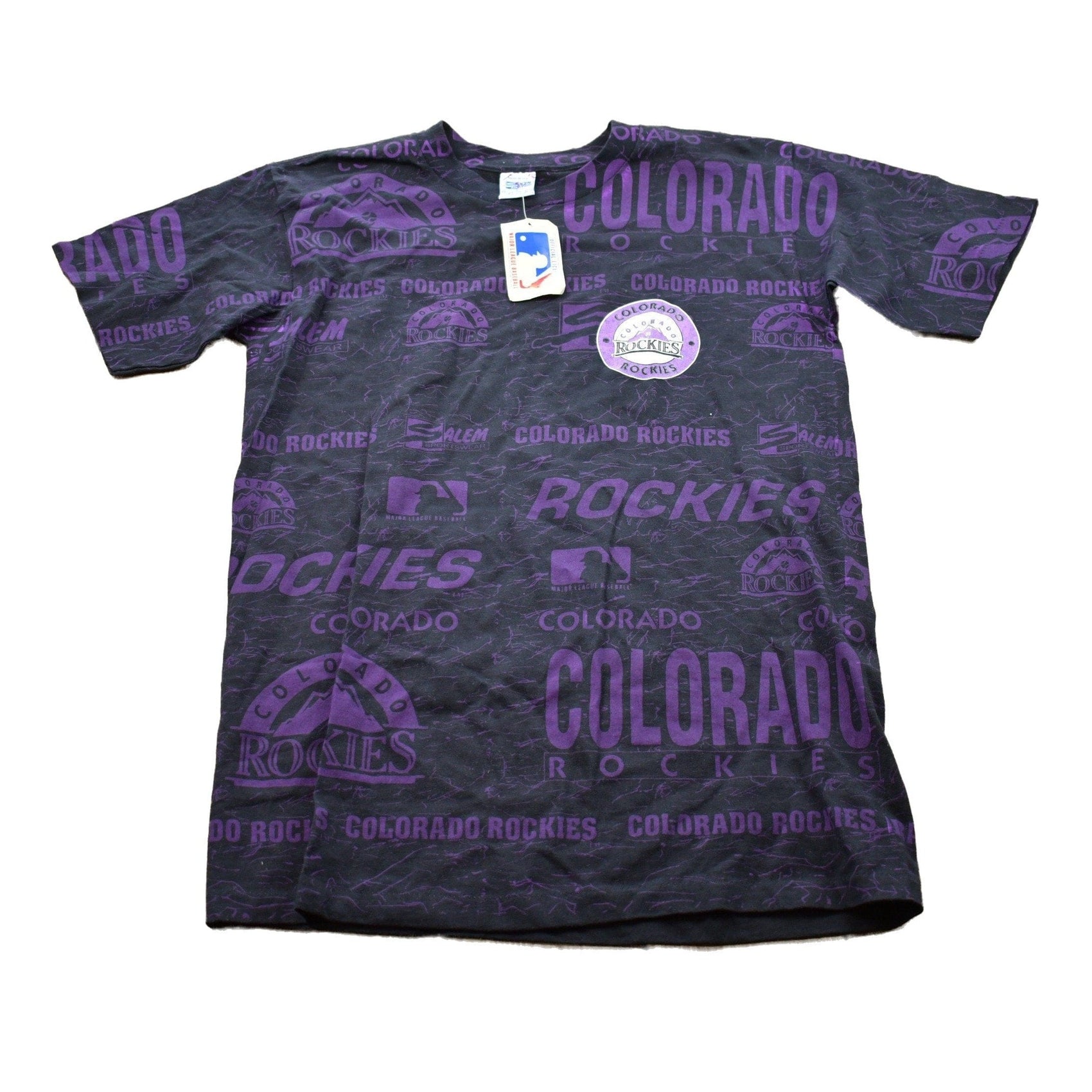 MLB Clothing > Gender Neutral Adult Clothing > Tops & Tees > T Shirts Vintage 1990s Colorado Rockies MLB Salem All Over Print Graphic T-Shirt Men's Medium