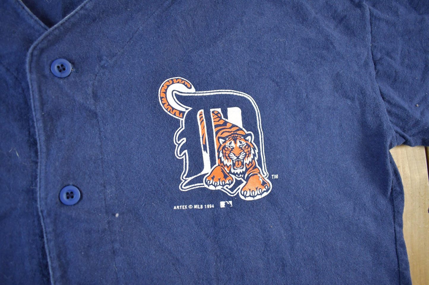 MLB Clothing > Men's Clothing > Sports & Fitness Vintage 1990s Detroit Tigers Artex Baseball Jersey Shirt Men's Large
