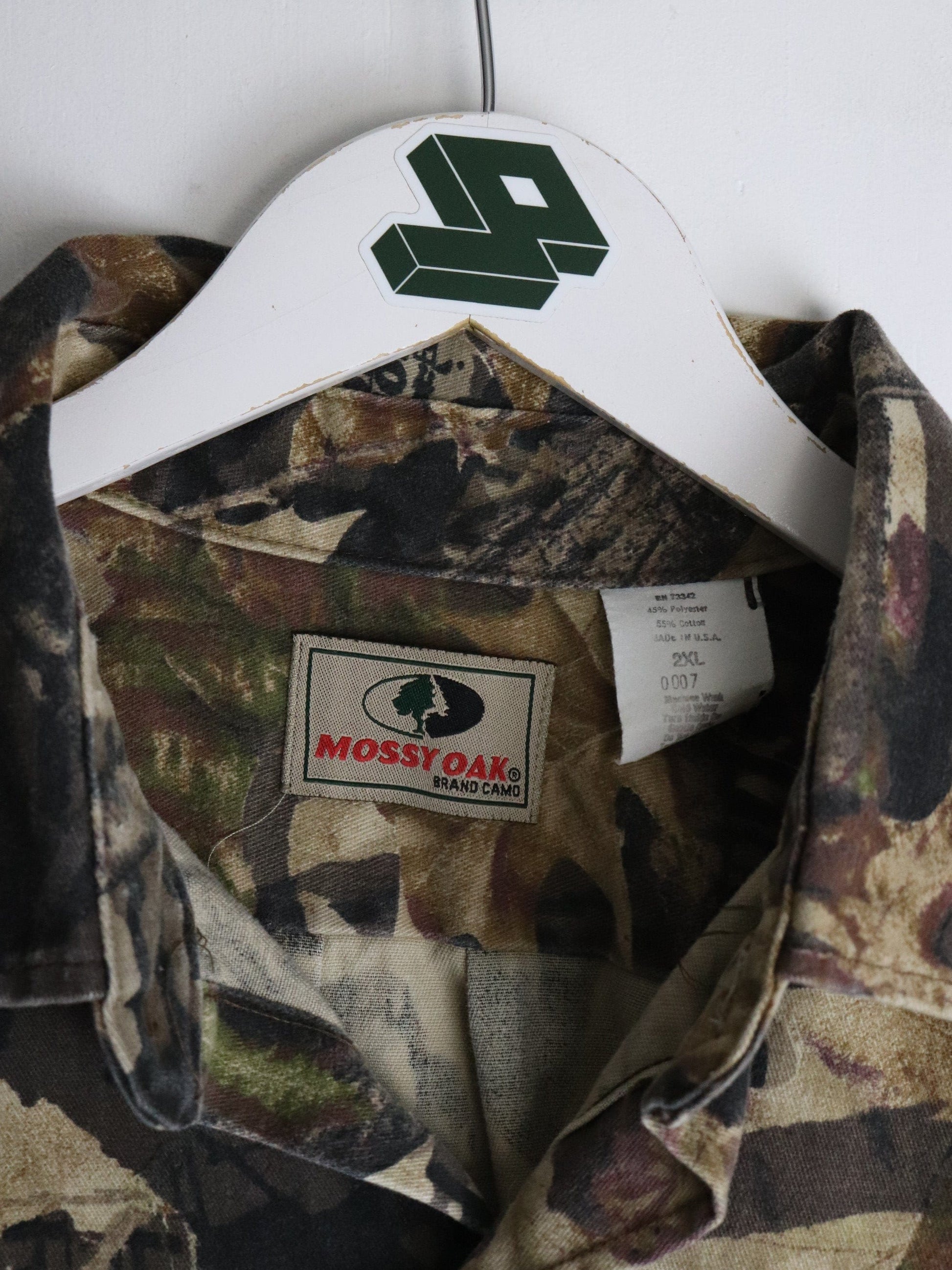 Mossy Oak Shirt Mens 2XL Brown Tree Camo from propervintagecanada