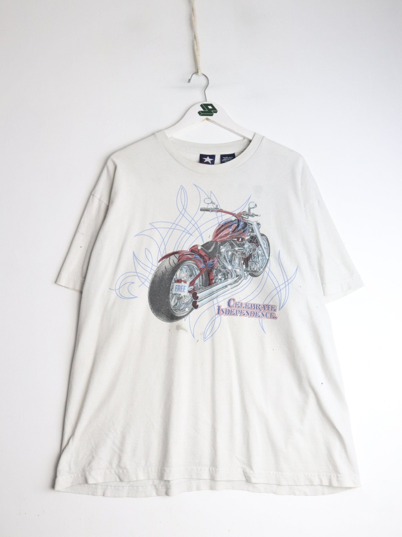 Motorcycle T Shirt Mens XL White from propervintagecanada