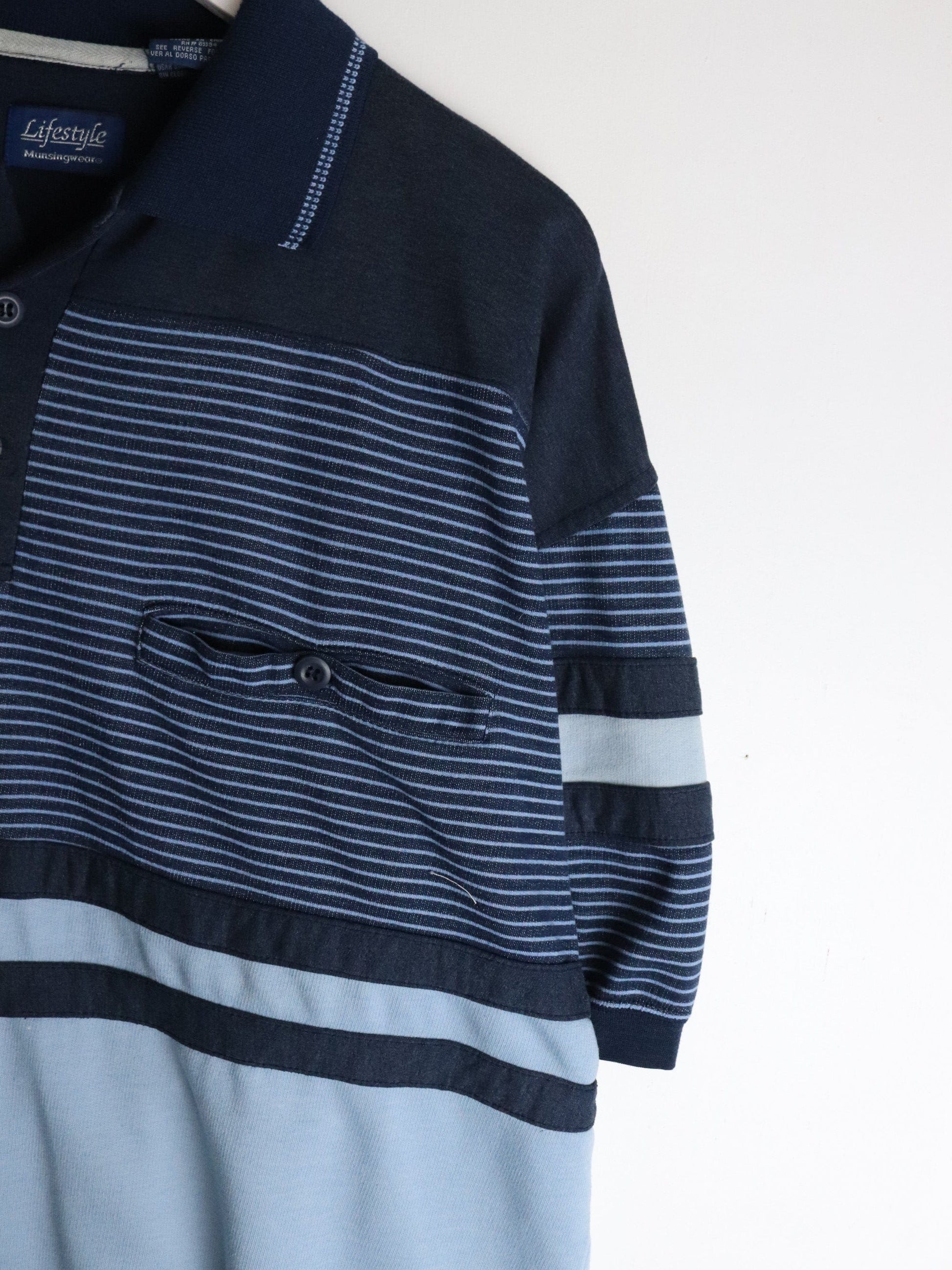 Munsingwear Polo Shirt Mens Large Blue from propervintagecanada