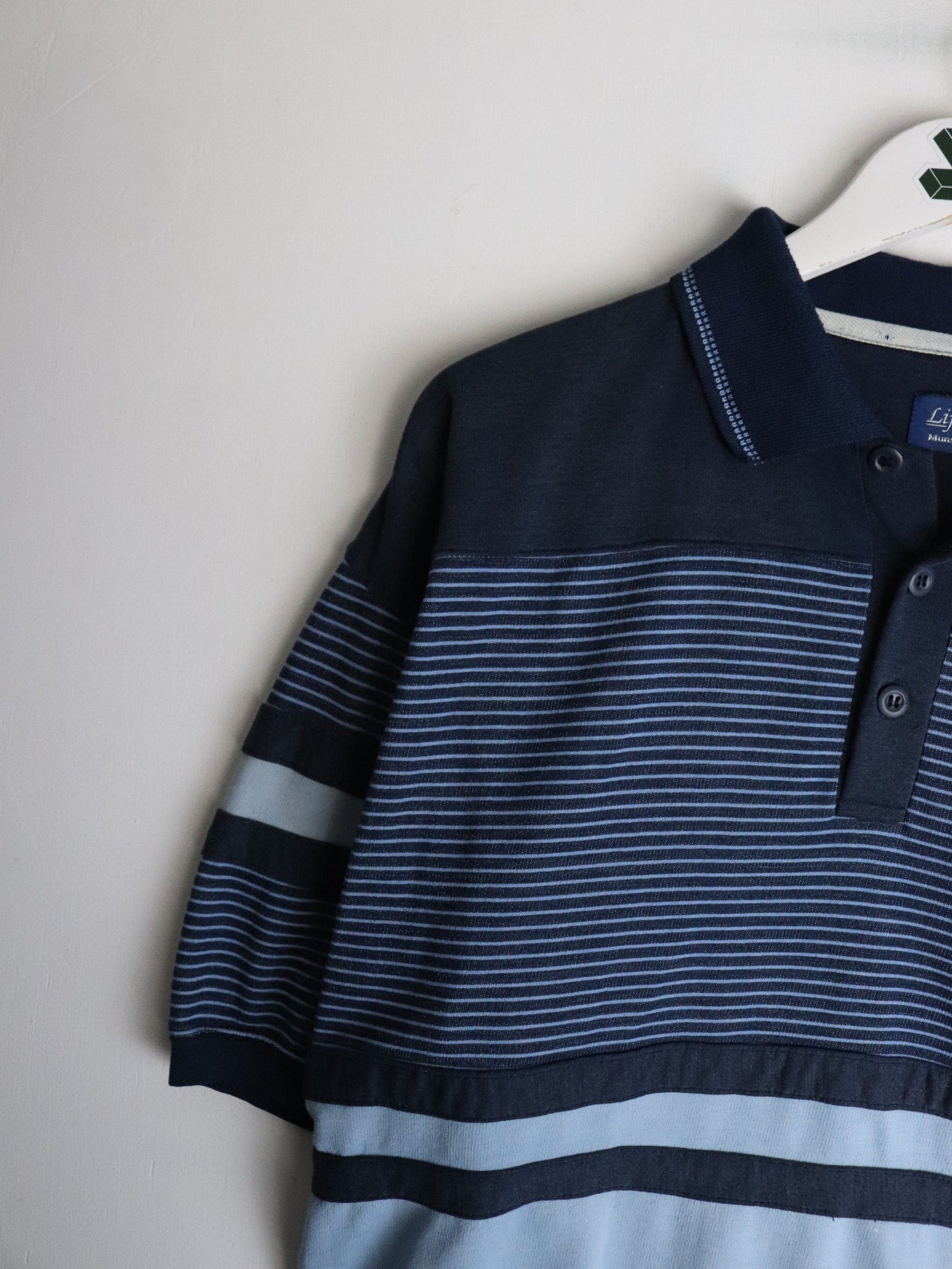 Munsingwear Polo Shirt Mens Large Blue from propervintagecanada
