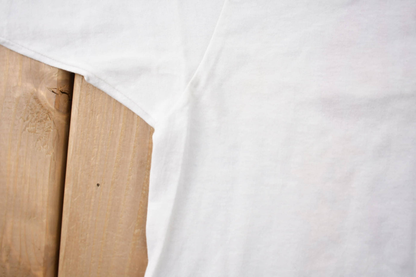 NBA Clothing > Gender Neutral Adult Clothing > Tops & Tees > T Shirts Vintage 1989 Detroit Pistons NBA World Champs Big Head Graphic T-Shirt Men's Large/ Made In USA / Single Stitch / NBA Basketball / Motor City Bad Boys