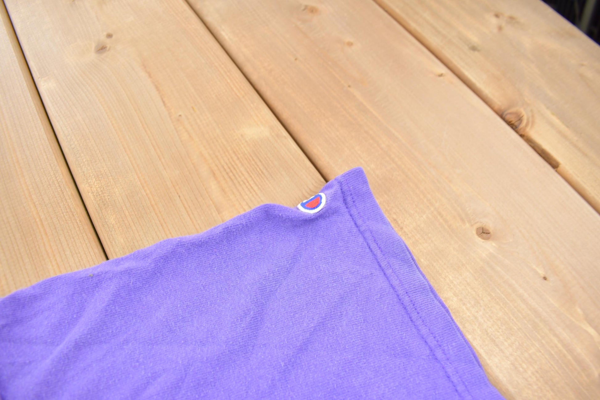 NBA Clothing > Gender Neutral Adult Clothing > Tops & Tees > T Shirts Vintage 1990s Toronto Raptors NBA Basketball Champion Graphic T-Shirt / XXL / Sportswear / Vintage NBA