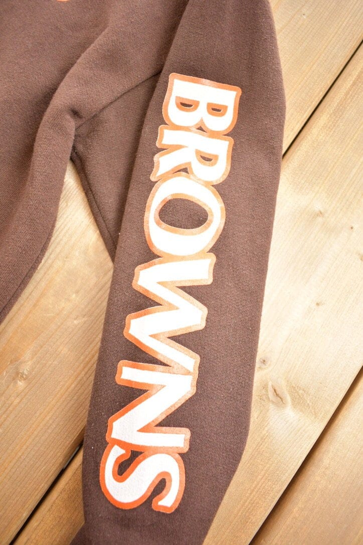 NFL Clothing > Gender Neutral Adult Clothing > Hoodies & Sweatshirts > Sweatshirts Vintage 1980s NFL Cleveland Browns Crewneck Sweatshirt / 80s Crewneck / Football / Sportswear / Americana