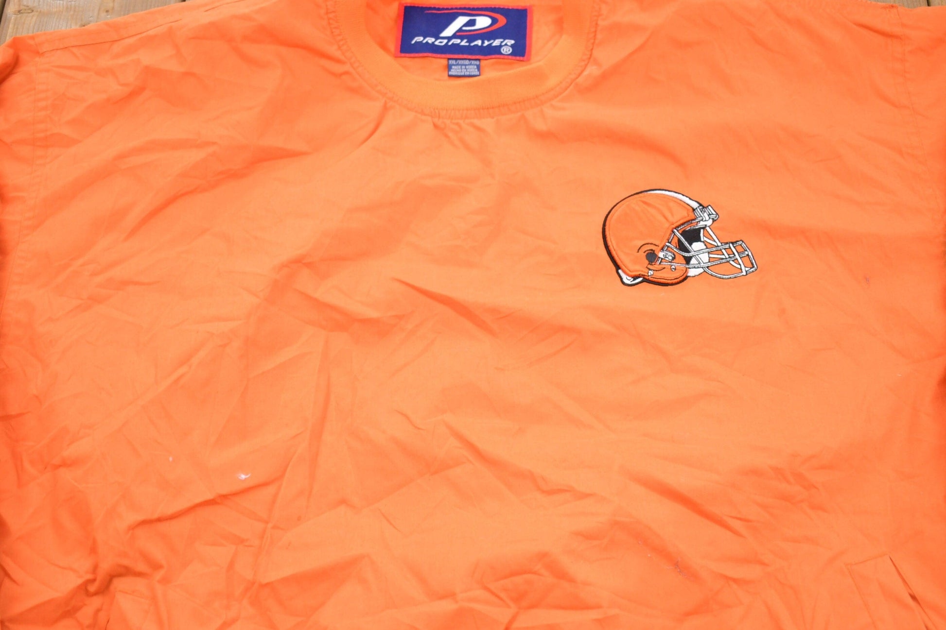 NFL Clothing > Gender Neutral Adult Clothing > Jackets & Coats Vintage 1990s Cleveland Browns NFL Pullover Windbreaker Jacket Men's 2XL