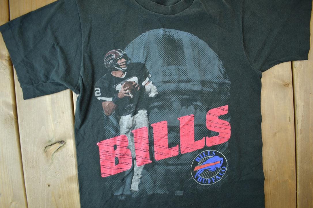 NFL Clothing > Gender Neutral Adult Clothing > Tops & Tees > T Shirts Vintage 1990s Buffalo Bills NFL Graphic T-Shirt Men's Small