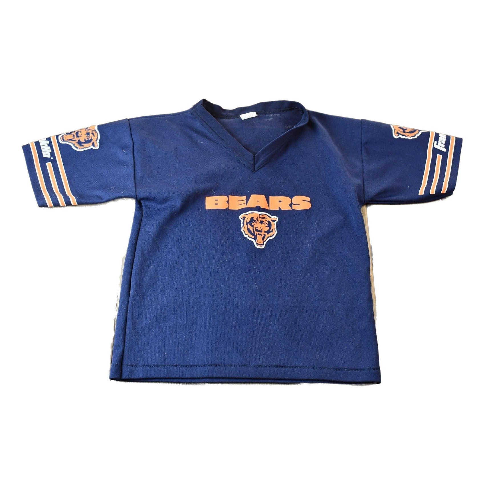 NFL Clothing > Gender Neutral Adult Clothing > Tops & Tees > T Shirts Vintage 1990s Chicago Bears NFL Football Graphic Logo Jersey Youth M