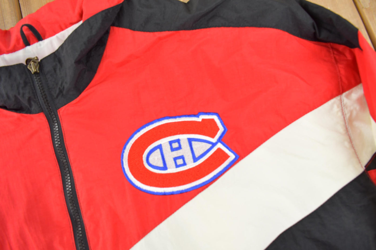 NHL Clothing > Gender Neutral Adult Clothing > Jackets & Coats Vintage 1990s Montreal Canadiens NHL Jacket Men's XL