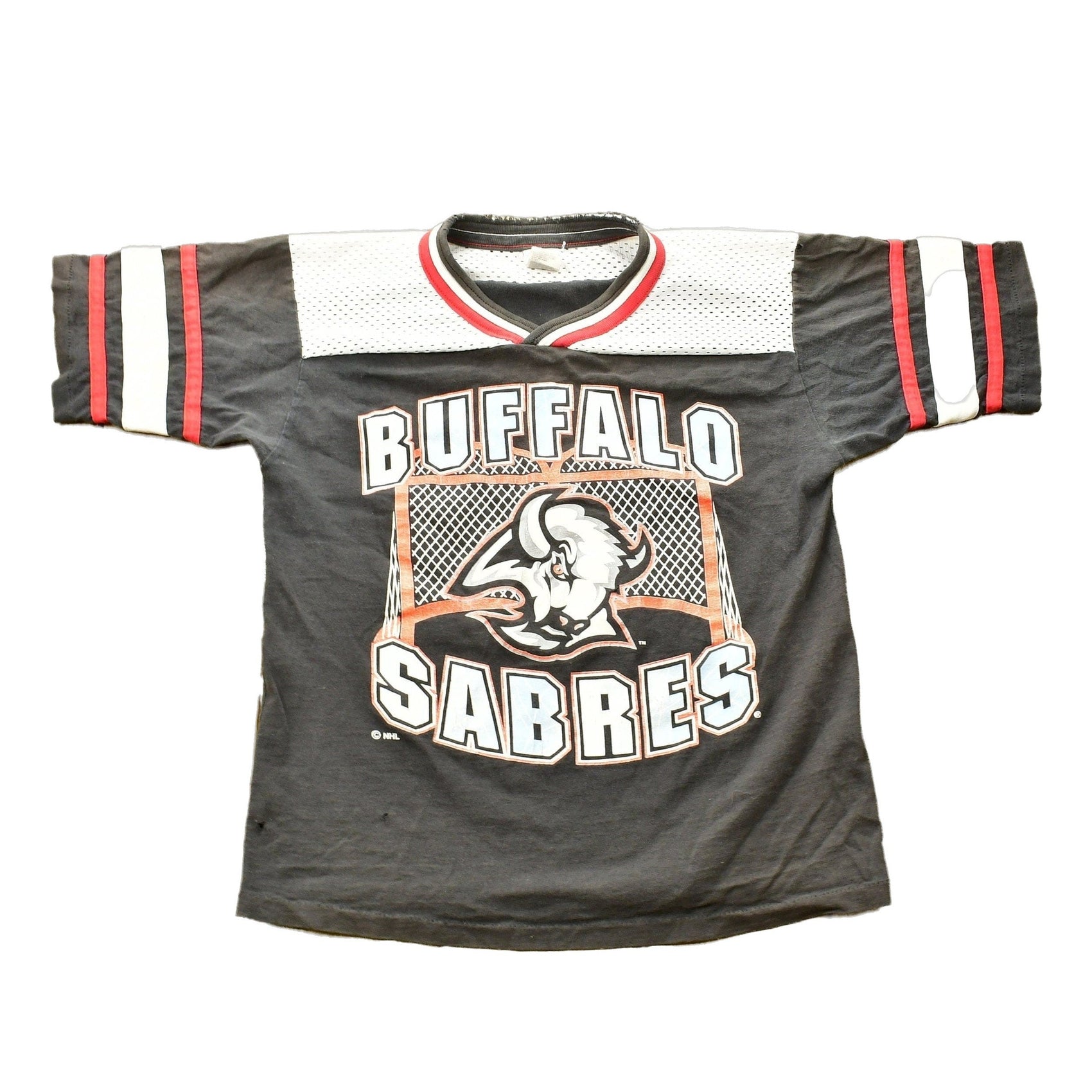 NHL Clothing > Gender Neutral Adult Clothing > Tops & Tees > T Shirts Vintage 1980s Buffalo Sabres NHL T-ShirtMen's Medium