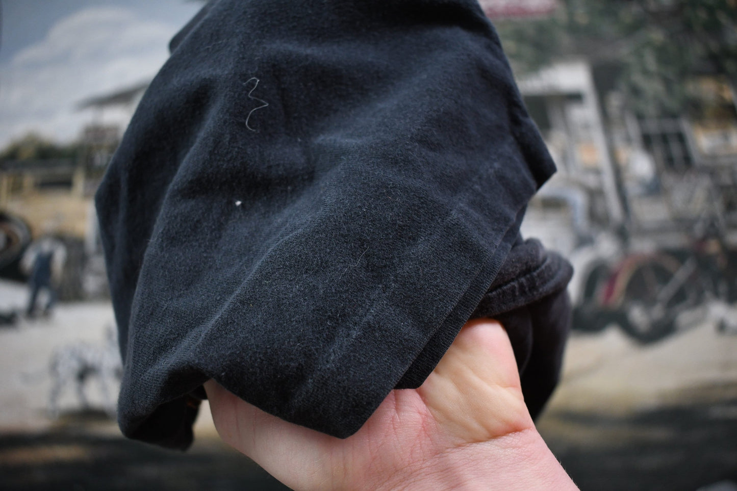 NHL Clothing > Gender Neutral Adult Clothing > Tops & Tees > T Shirts Vintage 1990s Detroit Red Wings NHL Graphic T Shirt Men's XL