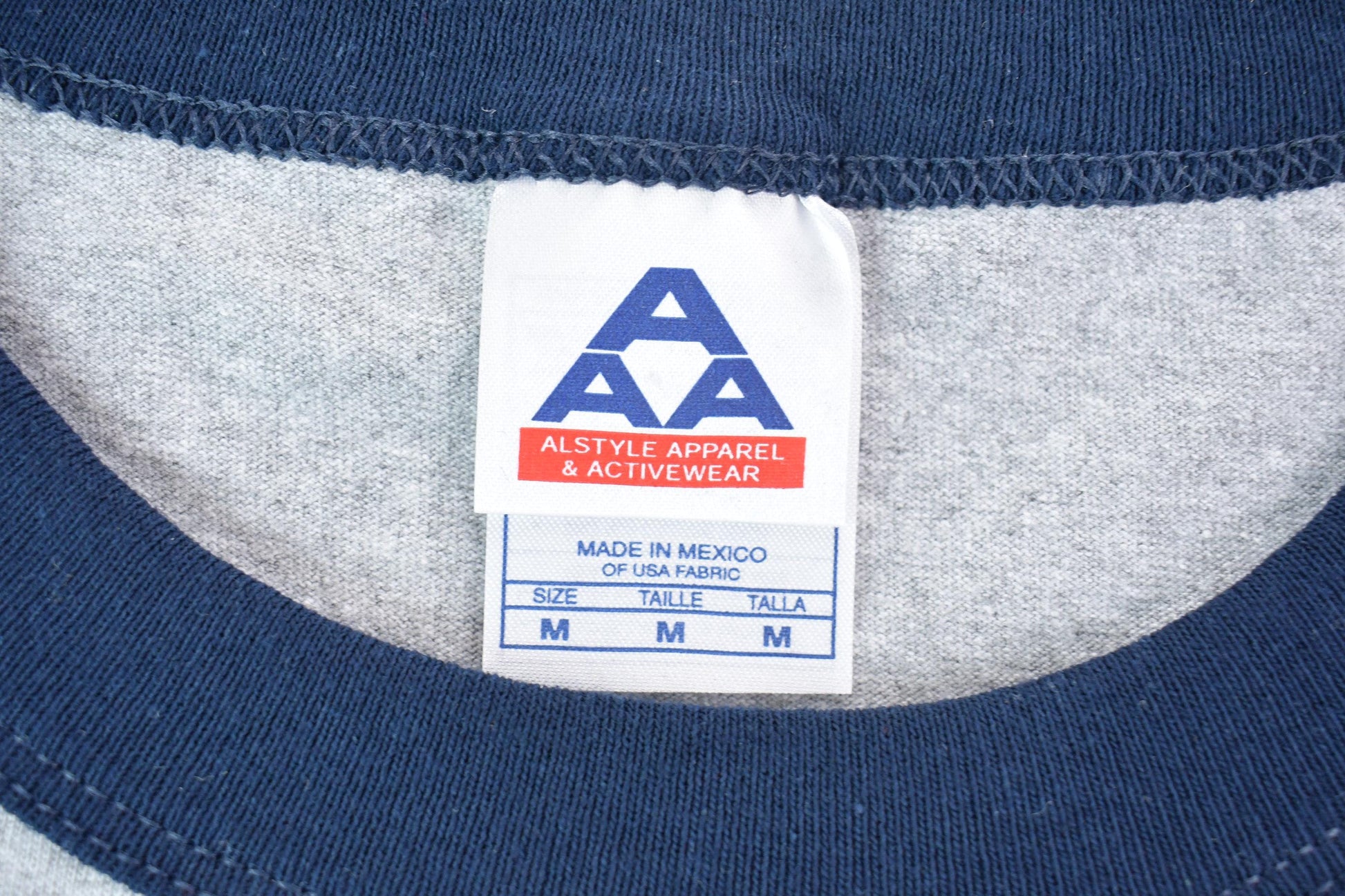 NHL Clothing > Gender Neutral Adult Clothing > Tops & Tees > T Shirts Vintage 1990s Original Six NHL Hockey Classic Dead Stock Graphic T-Shirt Men's Medium