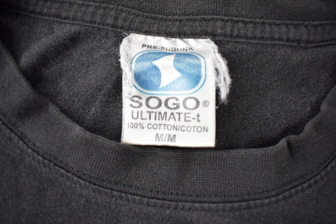 NHL Clothing > Gender Neutral Adult Clothing > Tops & Tees > T Shirts Vintage 1990s Ottawa Senators NHL Hockey Graphic T-Shirt