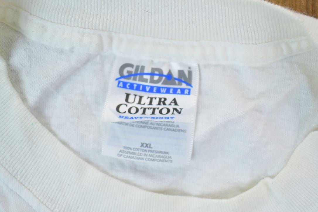 NHL Clothing > Gender Neutral Adult Clothing > Tops & Tees > T Shirts Vintage 1990s Pittsburgh Penguins Lets Go Pens NHL Graphic T-Shirt Men's 3XL