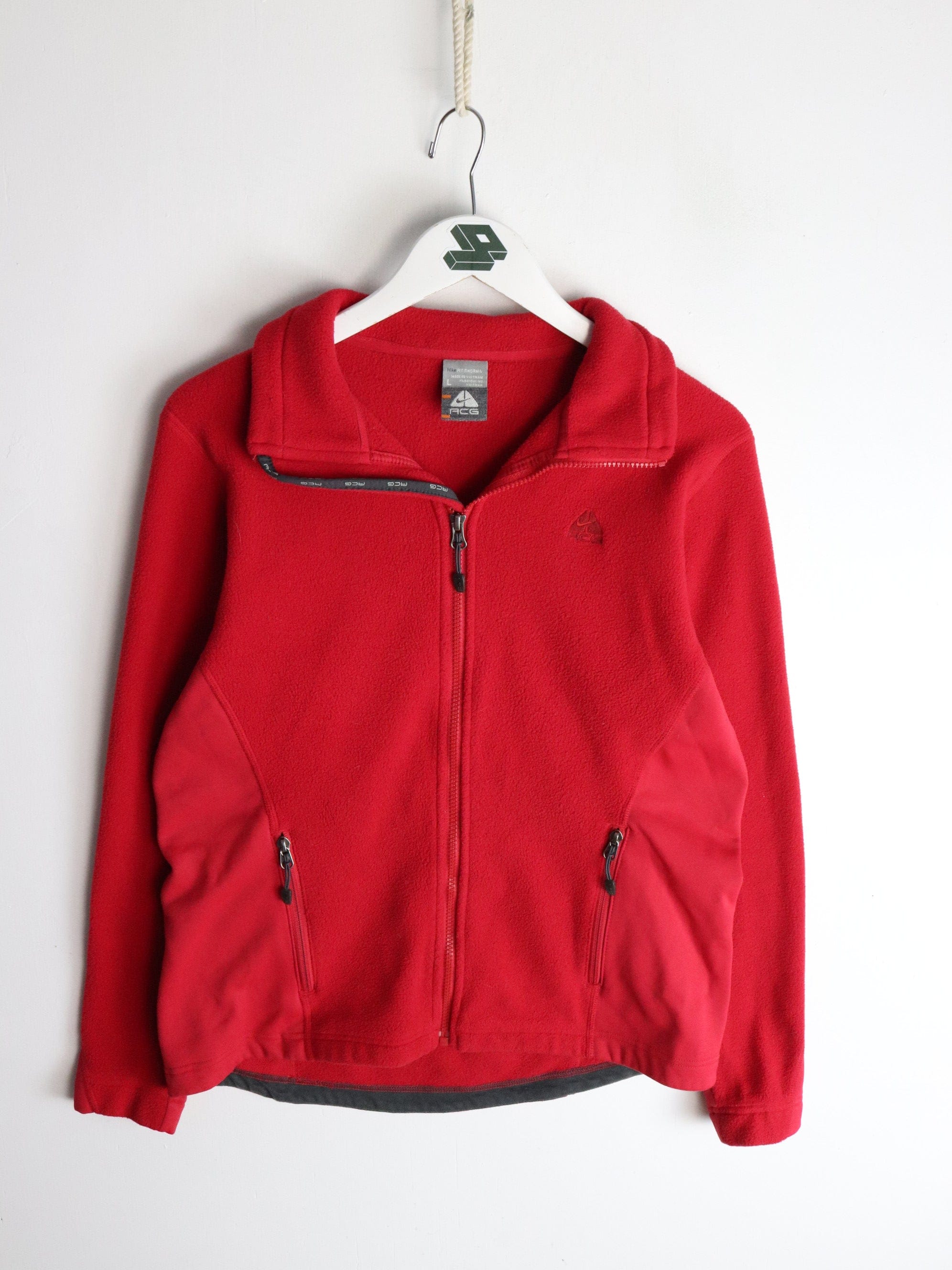 nike red sweater women