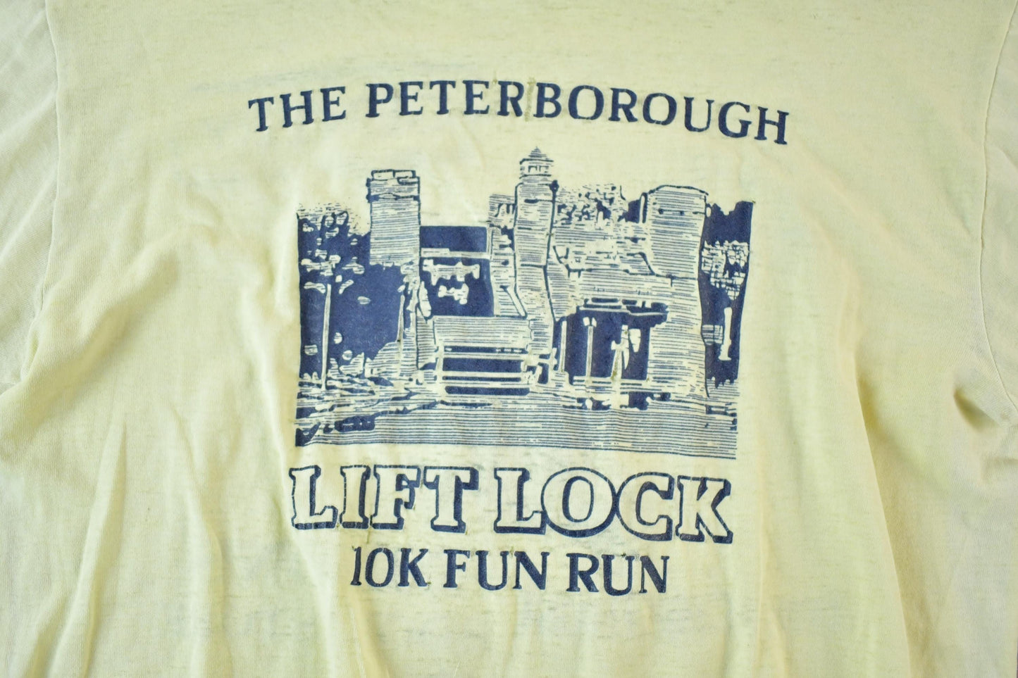 Nike Clothing > Gender Neutral Adult Clothing > Tops & Tees > T Shirts Vintage 1980s The Peterborough Lift Lock Run Souvenir T-Shirt Mens S