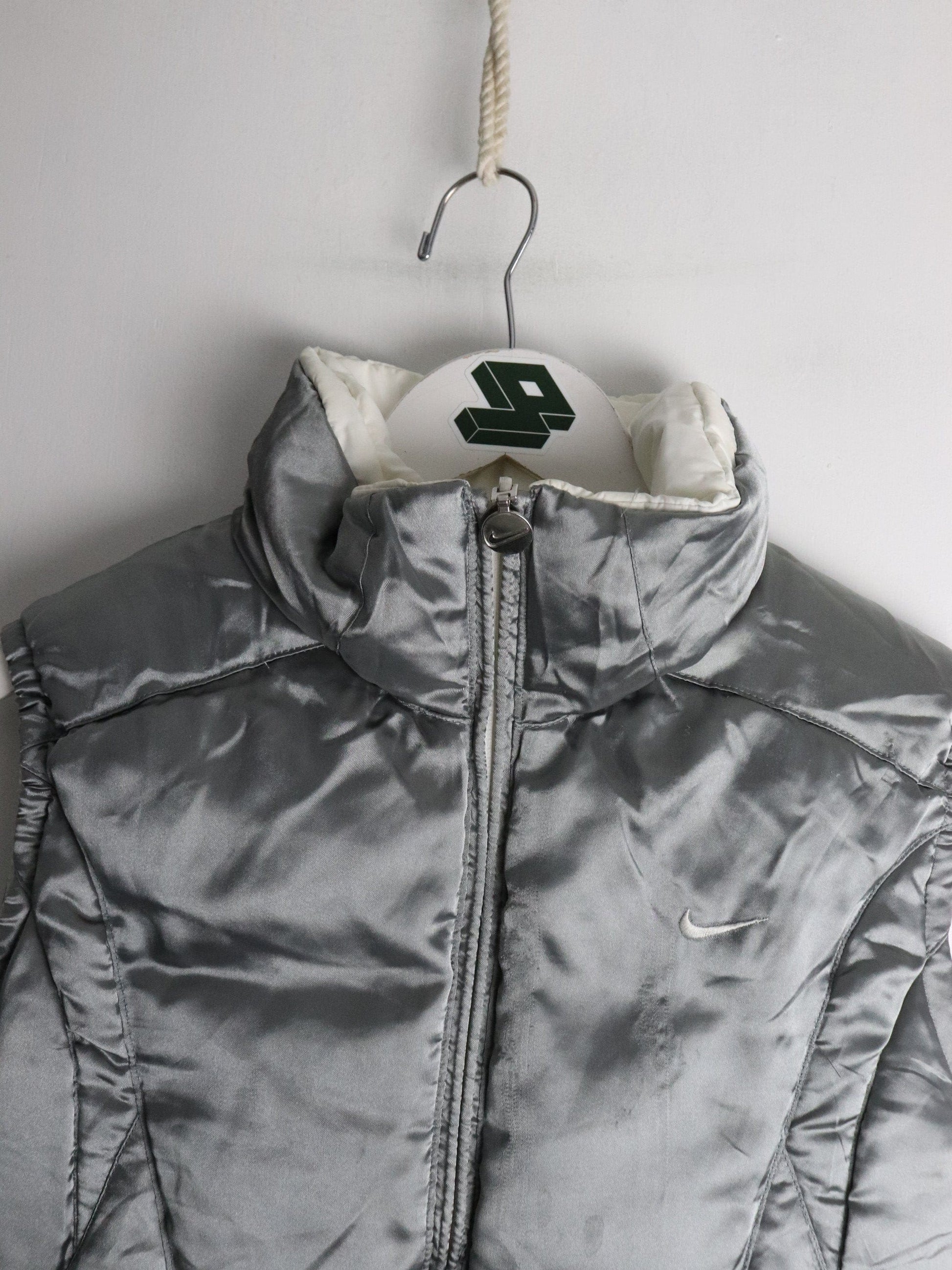 Nike Jackets & Coats Vintage Nike Vest Womens Small White Grey Reversible Down Jacket