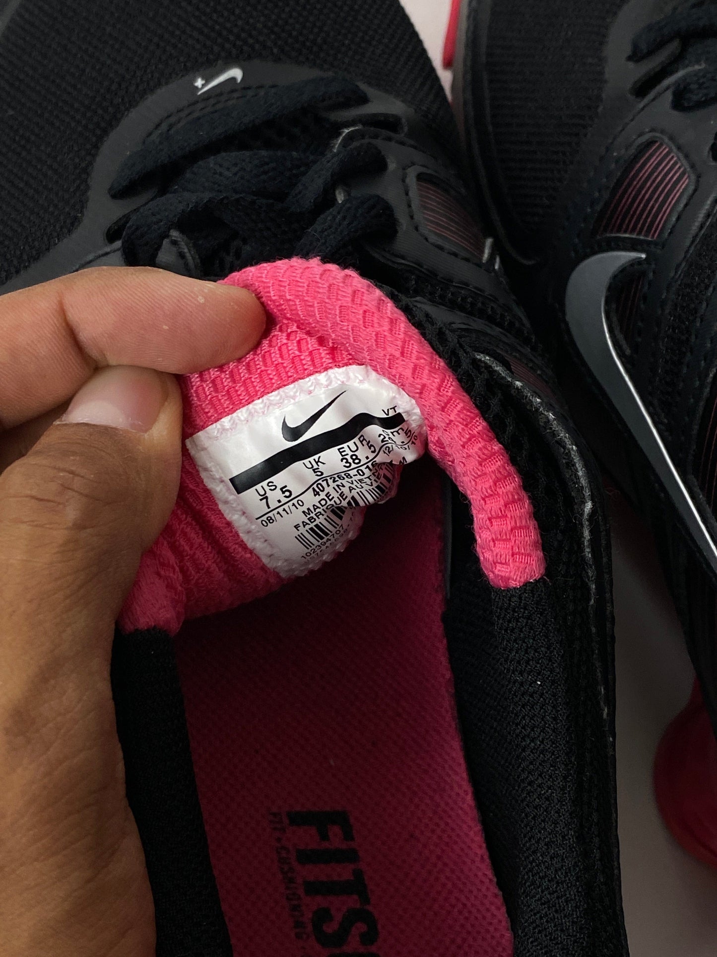 Nike Shox Turbo 11 Womens 7.5 Black Mesh Running from propervintagecanada