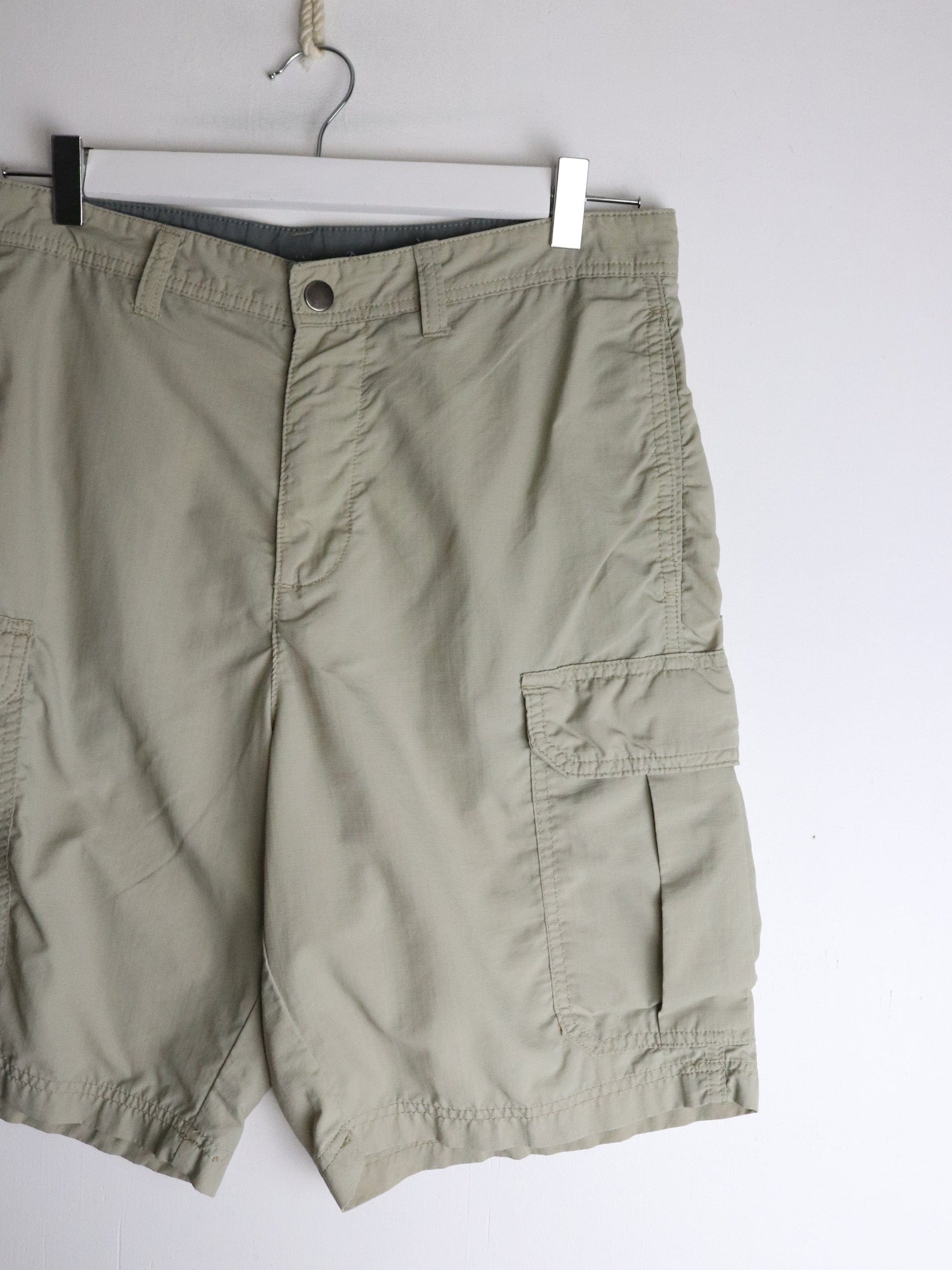 Nylon Cargo Shorts Mens 32 Beige from propervintagecanada