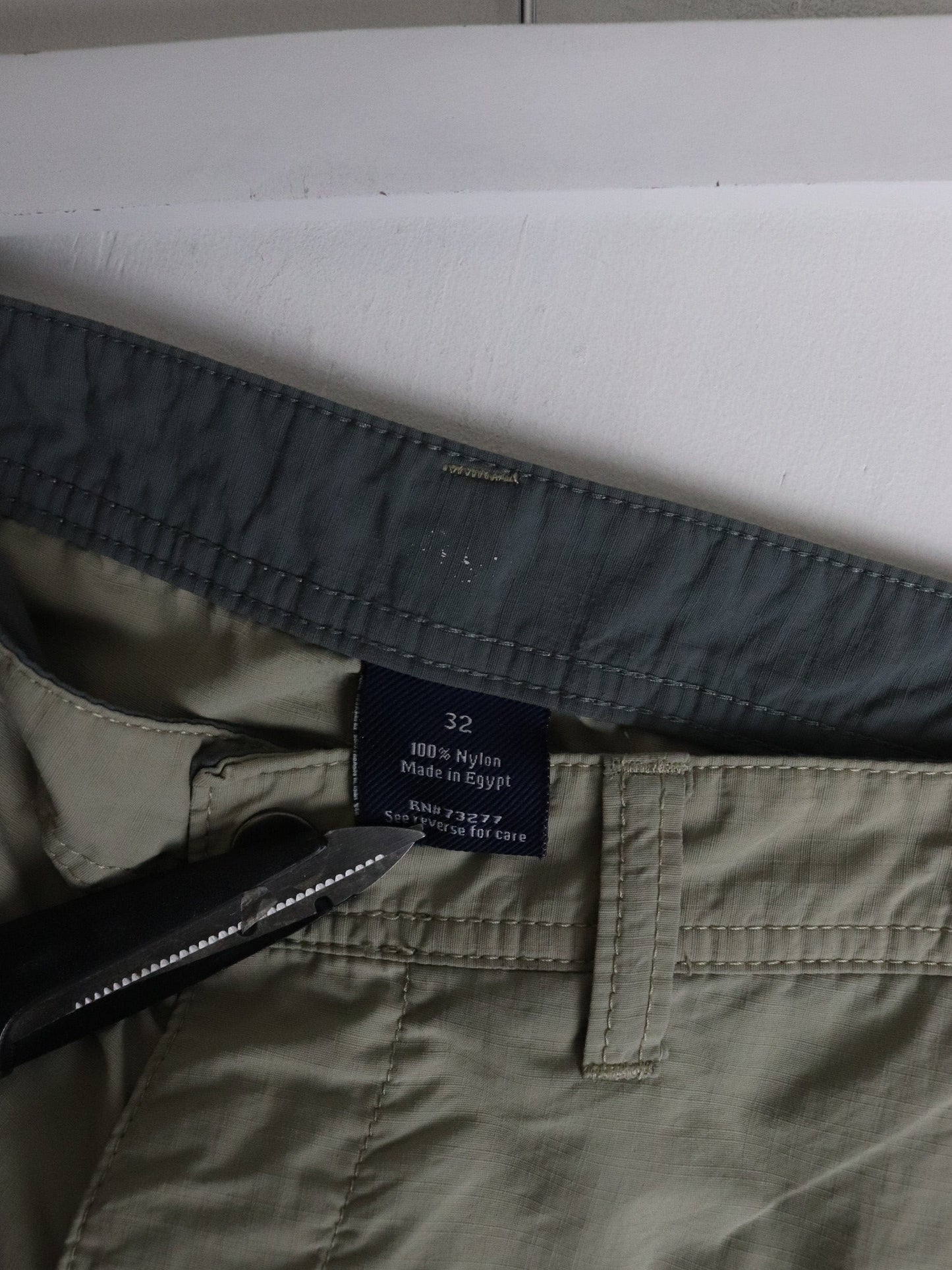 Nylon Cargo Shorts Mens 32 Beige from propervintagecanada