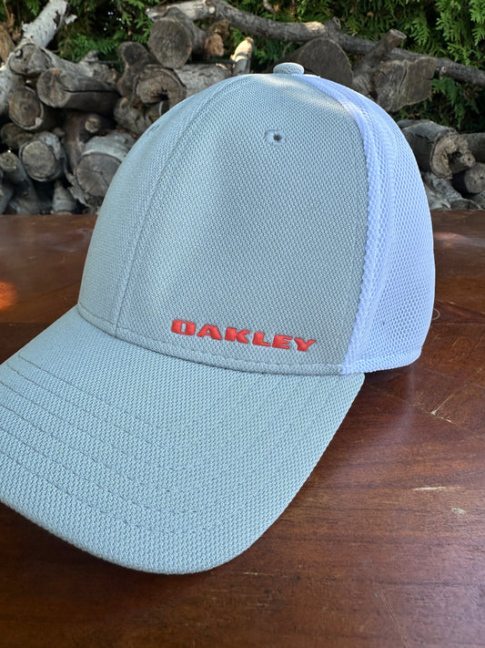 Oakley Hat Adult S/M Grey Fitted
