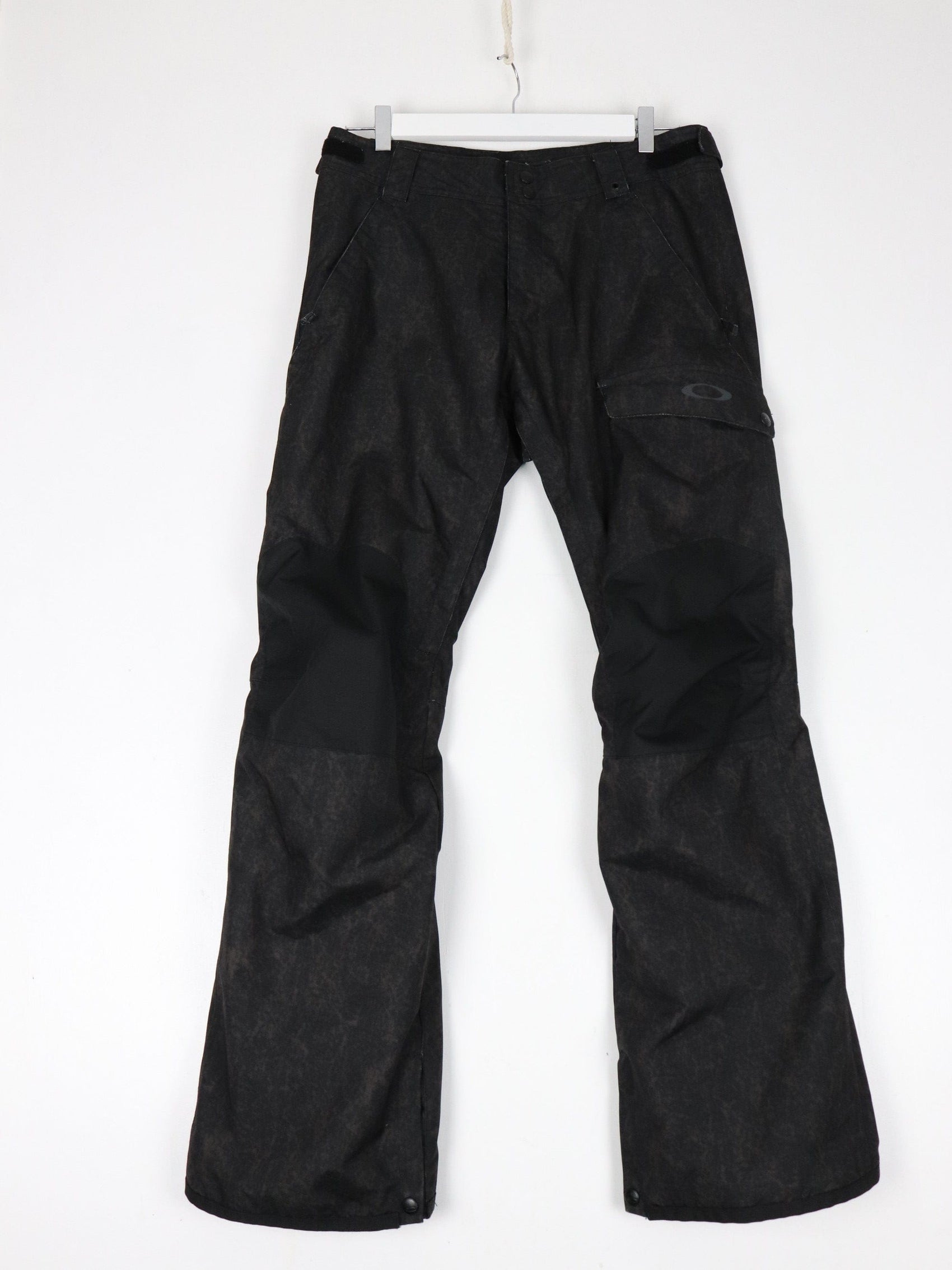 Oakley Pants Mens Medium Black Ski Snowboarding Outdoors from propervintagecanada
