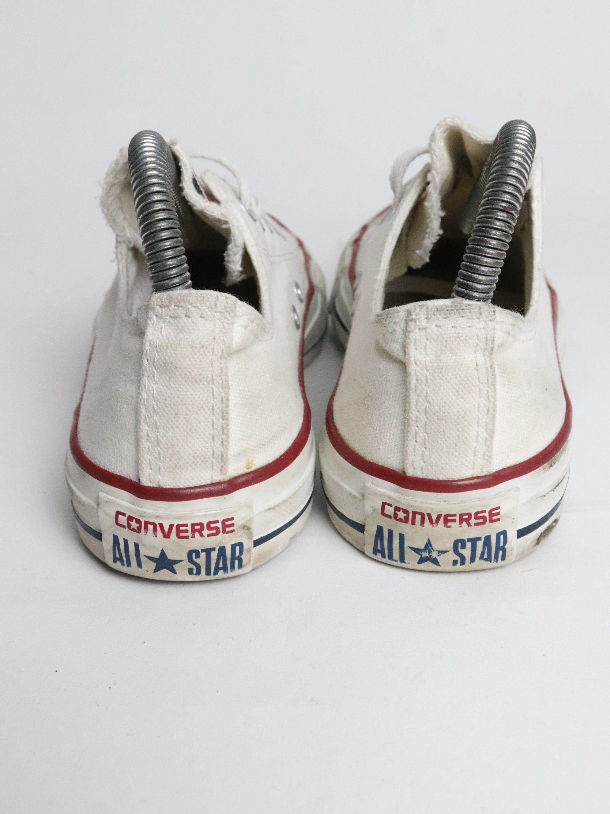 Size 5 hot sale white converse