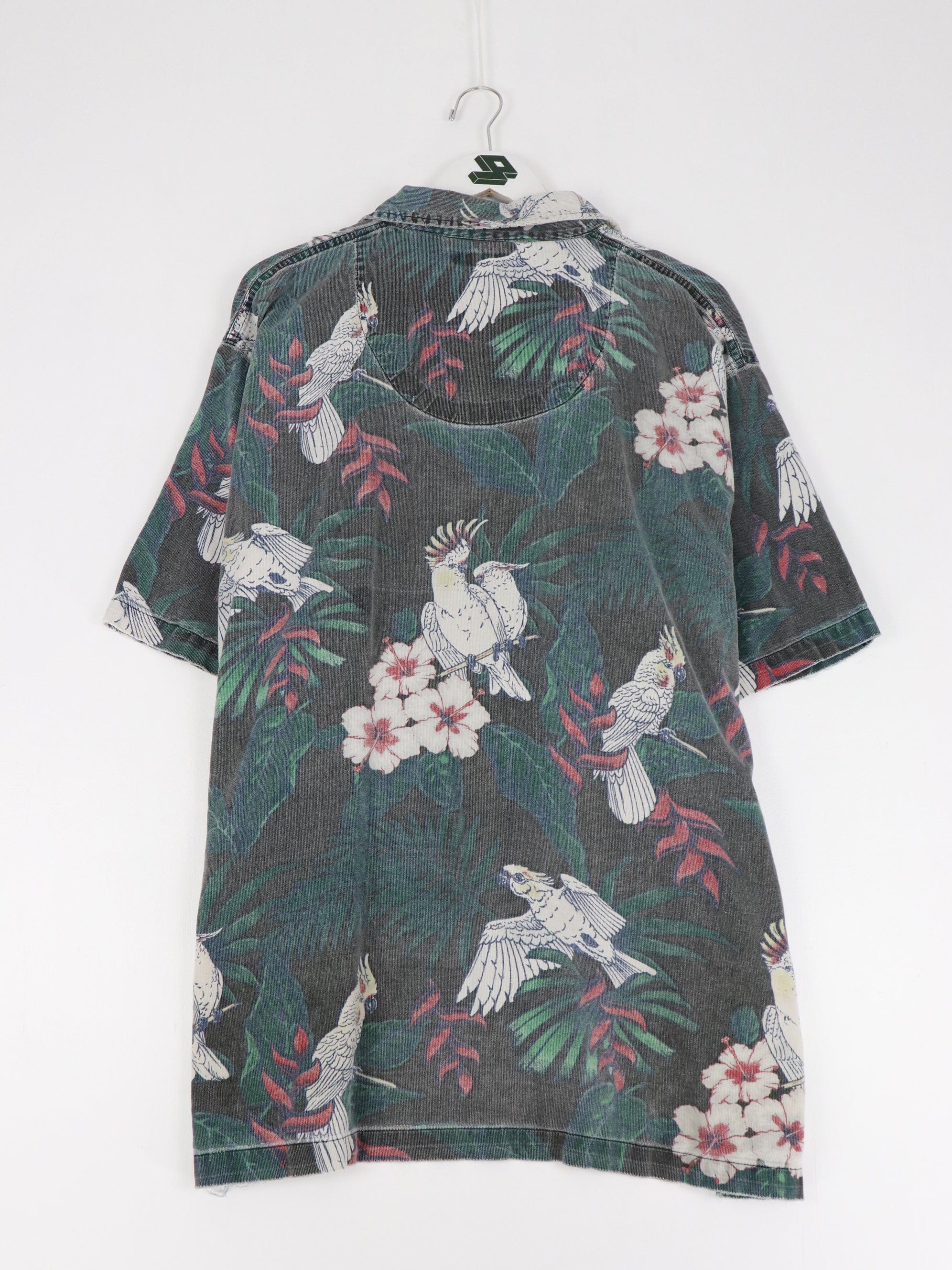 https://propervintagecanada.com/cdn/shop/files/other-button-up-shirts-vintage-no-boundaries-shirt-mens-2xl-black-floral-short-sleeve-hawaiian-y2k-31261009674299.jpg?v=1688080813
