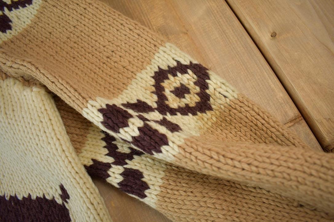 Other Clothing > Gender Neutral Adult Clothing > Hoodies & Sweatshirts > Sweatshirts Vintage 1940s Hand-Knit Deer Cowichan Sweater Men's Medium