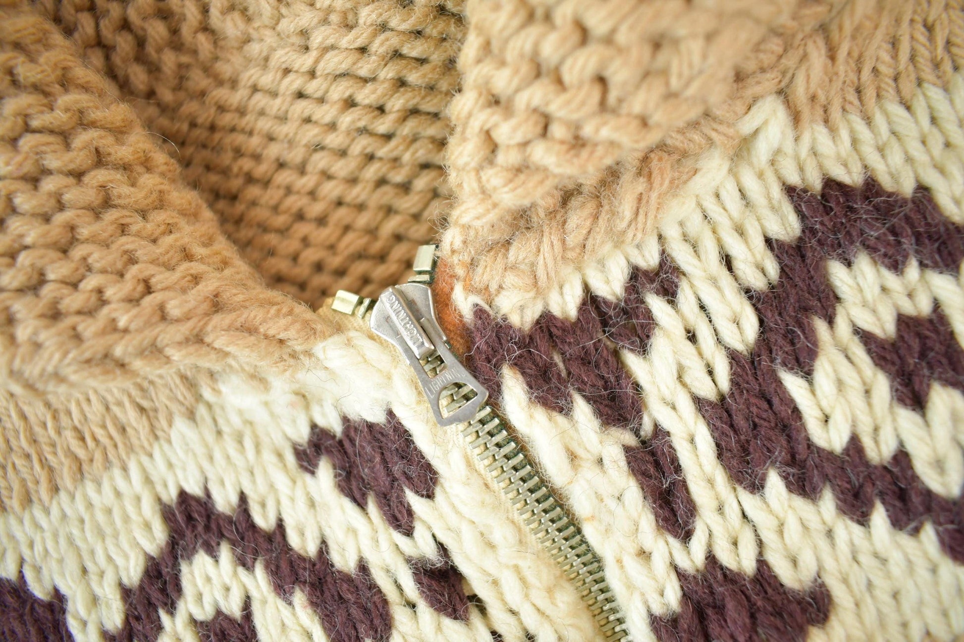 Other Clothing > Gender Neutral Adult Clothing > Hoodies & Sweatshirts > Sweatshirts Vintage 1940s Hand-Knit Deer Cowichan Sweater Men's Medium