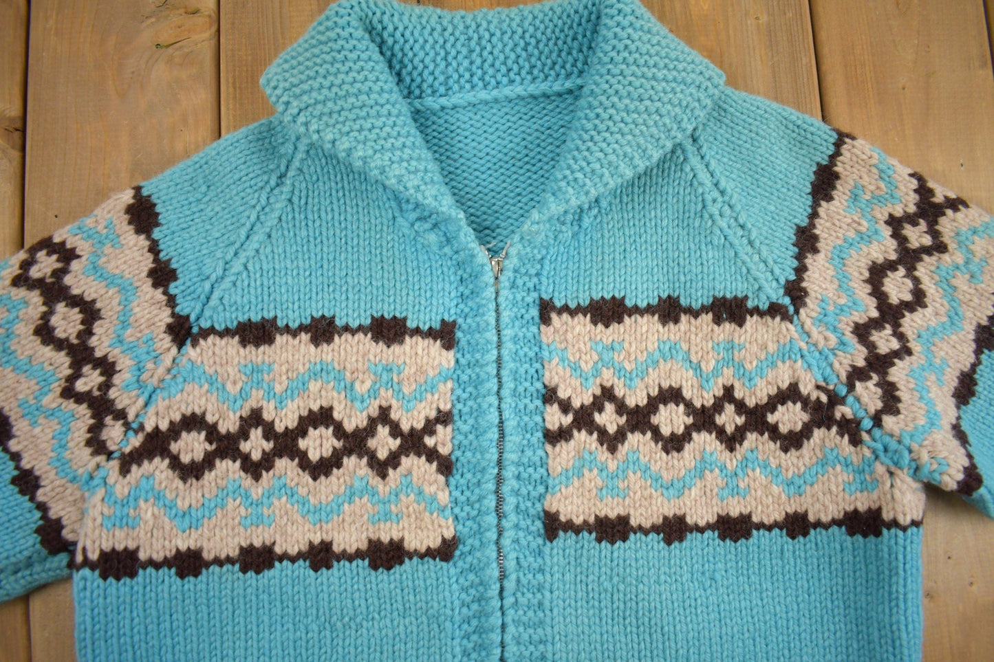 Other Clothing > Gender Neutral Adult Clothing > Hoodies & Sweatshirts > Sweatshirts Vintage 1950s Hand-Knit Cowichan Sweater Men's Medium
