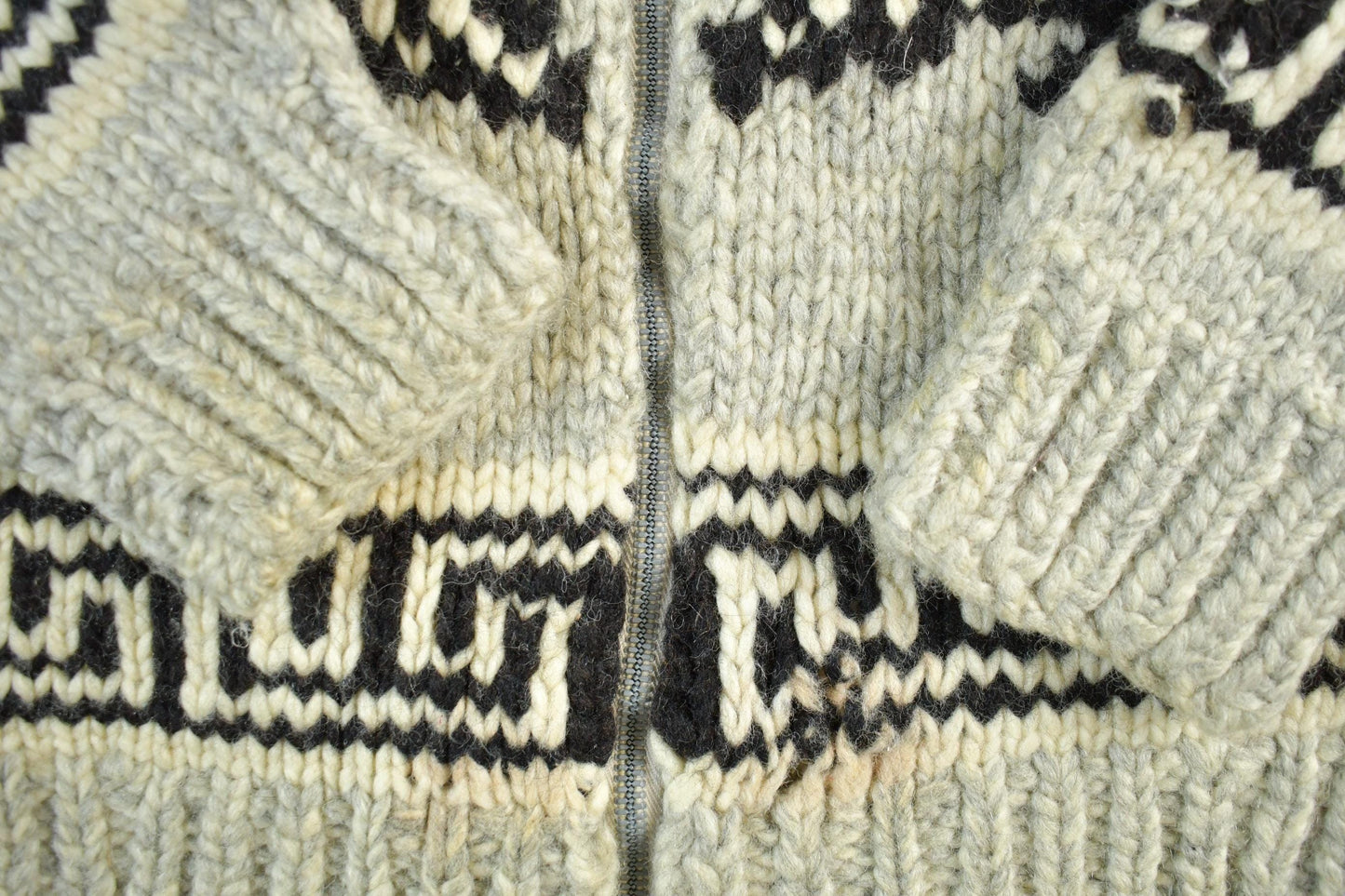 Other Clothing > Gender Neutral Adult Clothing > Hoodies & Sweatshirts > Sweatshirts Vintage 1960s 1970s Hand-Knit Eagle Theme Cowichan Sweater Men's Small