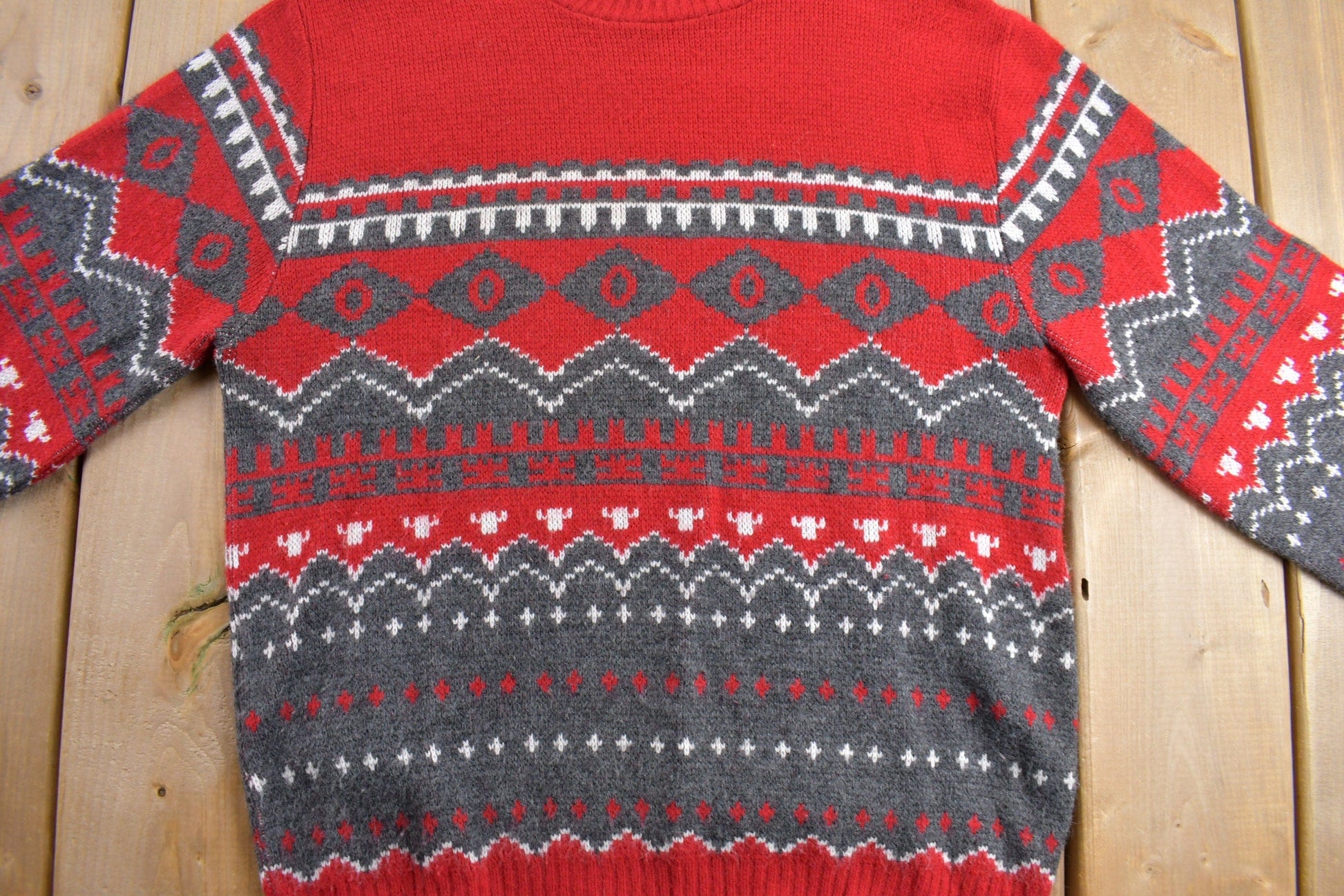 Other Clothing > Gender Neutral Adult Clothing > Hoodies & Sweatshirts > Sweatshirts Vintage 1970s Knitted Puritan Sportswear Knit Sweater Men's S