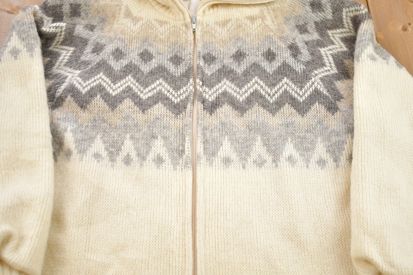 Other Clothing > Gender Neutral Adult Clothing > Hoodies & Sweatshirts > Sweatshirts Vintage 1970s Nordic Wool Full Zip Knit Sweater Women's L
