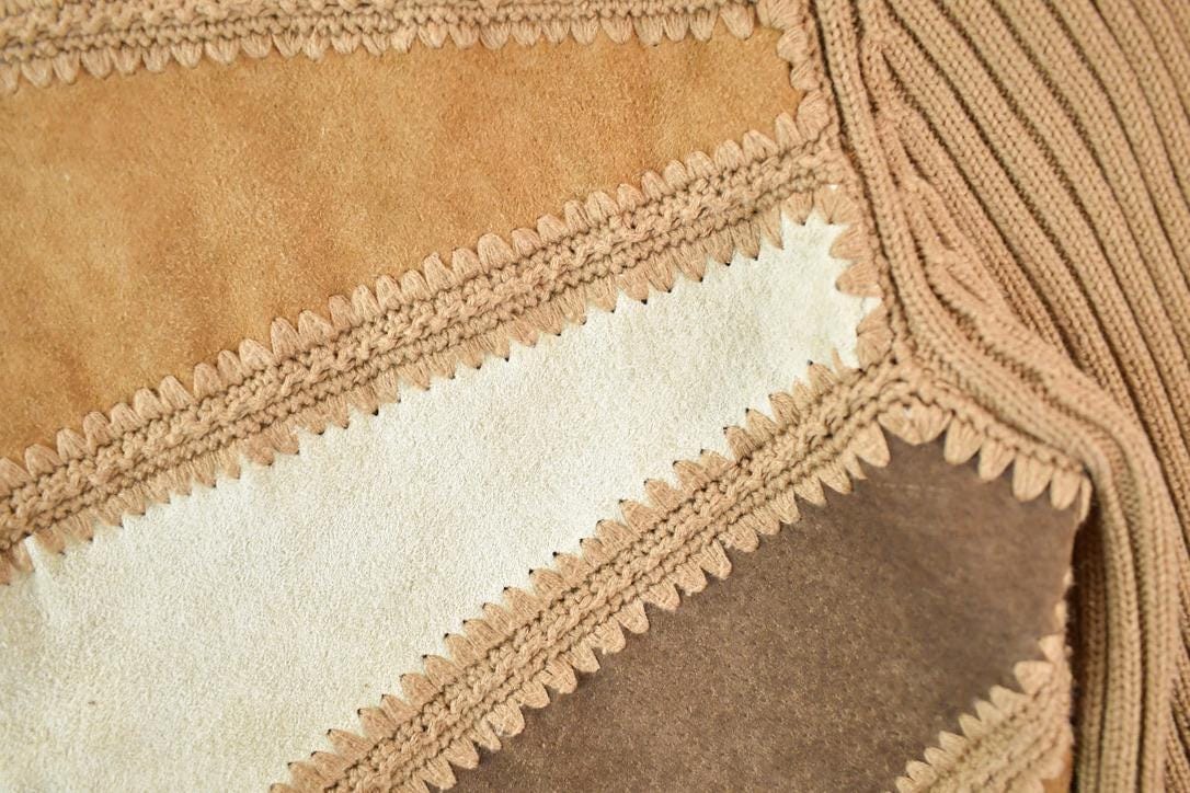 Other Clothing > Gender Neutral Adult Clothing > Hoodies & Sweatshirts > Sweatshirts Vintage 1980s Lisa International Knit Abstract Pattern Suede Patch Crewneck Sweater Mens S