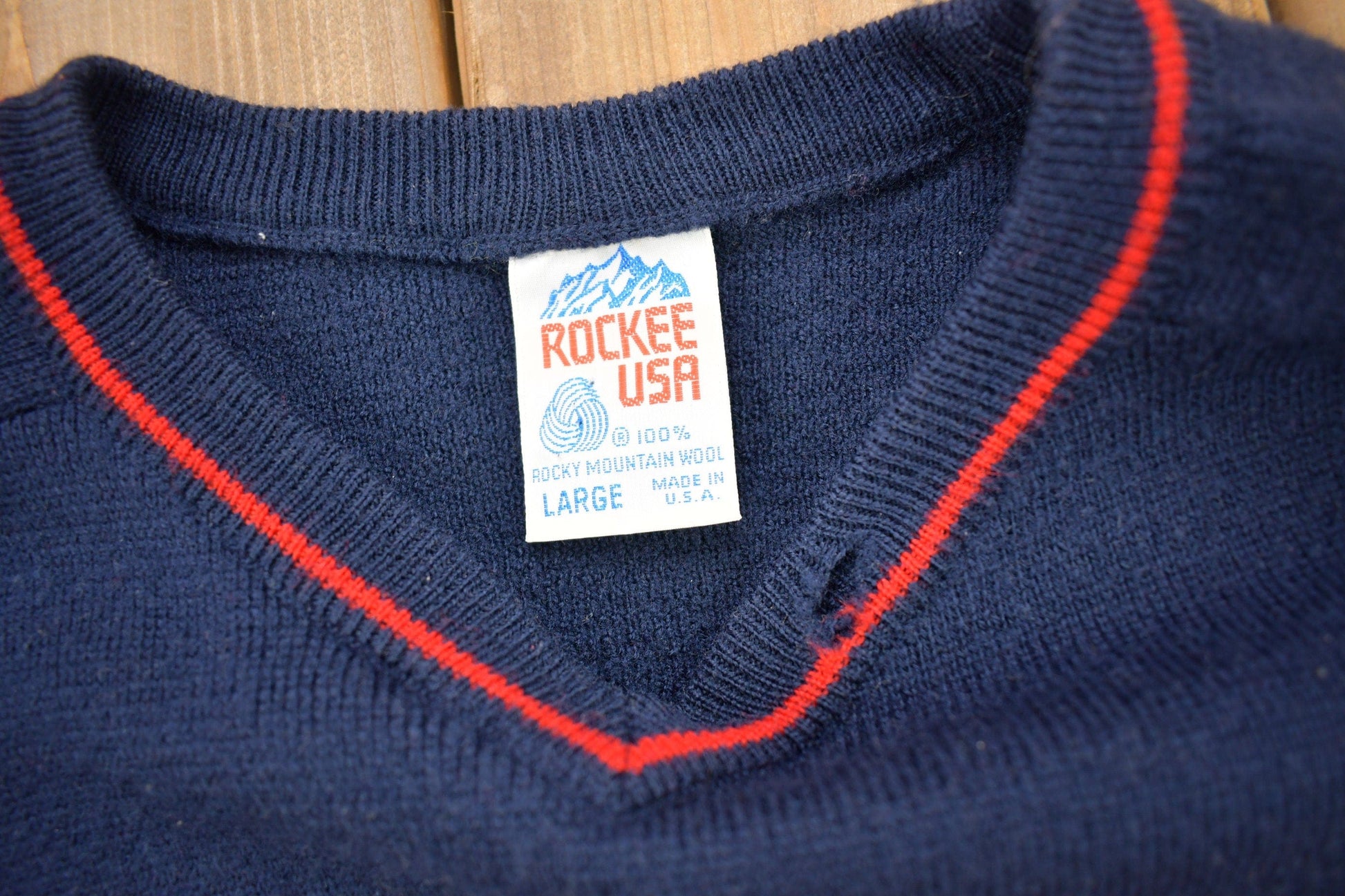 Other Clothing > Gender Neutral Adult Clothing > Hoodies & Sweatshirts > Sweatshirts Vintage 1980s Rockee USA 100% Rocky Mountain Wool Knitted Sweater Men's S