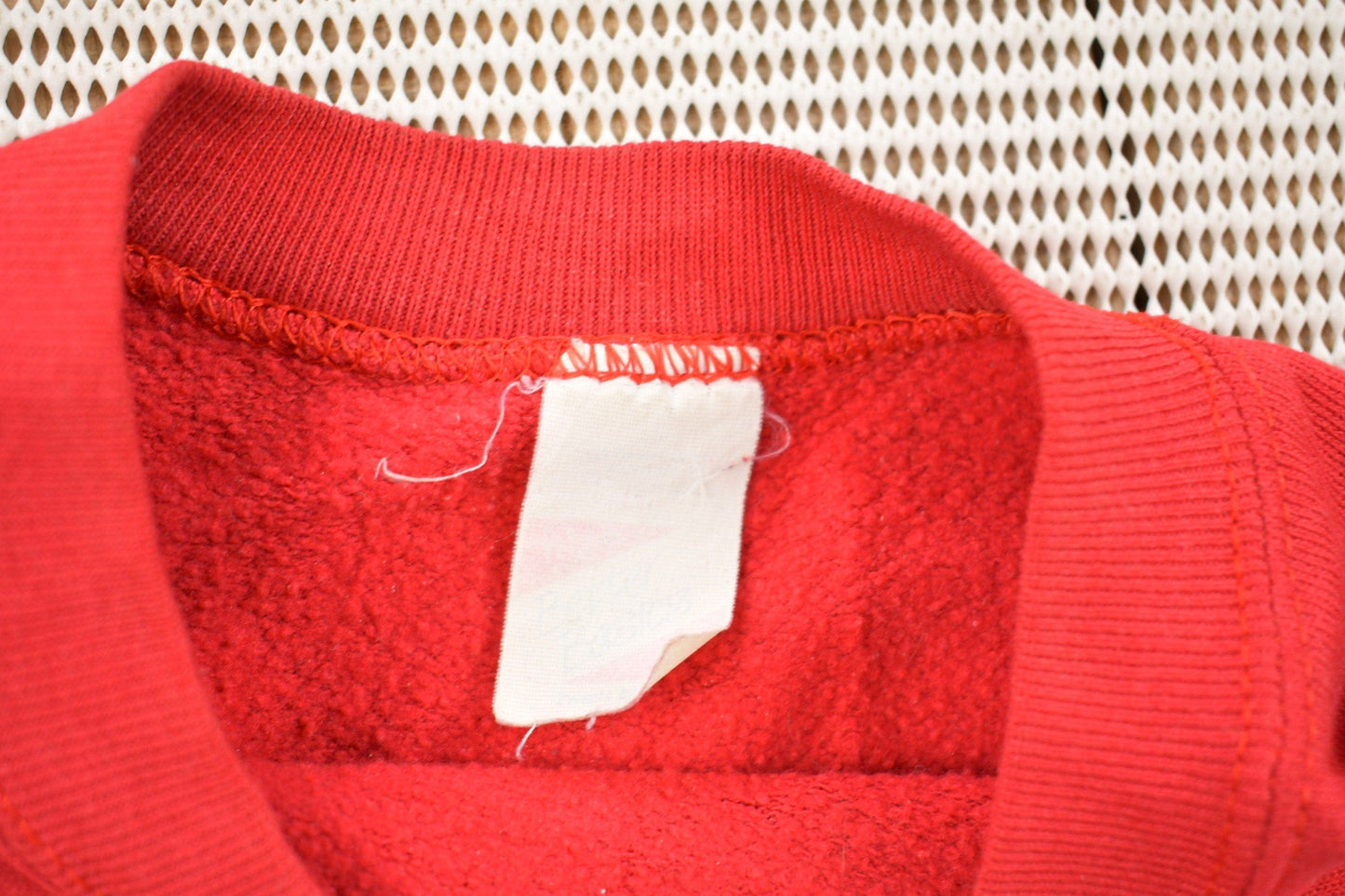 Other Clothing > Gender Neutral Adult Clothing > Hoodies & Sweatshirts > Sweatshirts Vintage 1980s University of Georgia Graphic Collegiate Crewneck Men's Large/ Collegiate / NCAA Sweatshirt / Sportswear / Americana / 80s Georgia