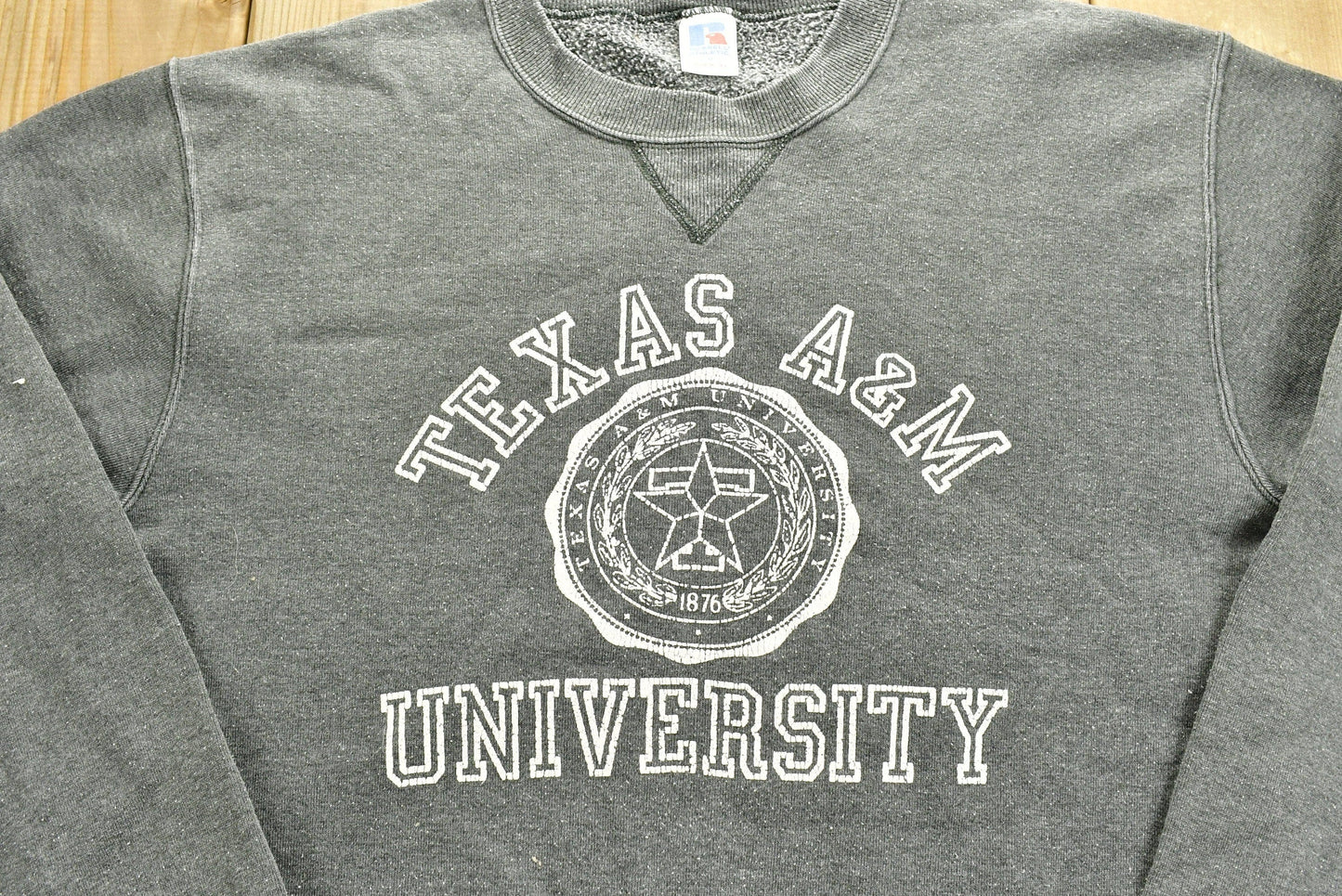 Other Clothing > Gender Neutral Adult Clothing > Hoodies & Sweatshirts > Sweatshirts Vintage 1980s University of Texas A&M Collegiate Crewneck / Russell Athletics / Made In USA / NCAA Sweatshirt / Sportswear / Americana