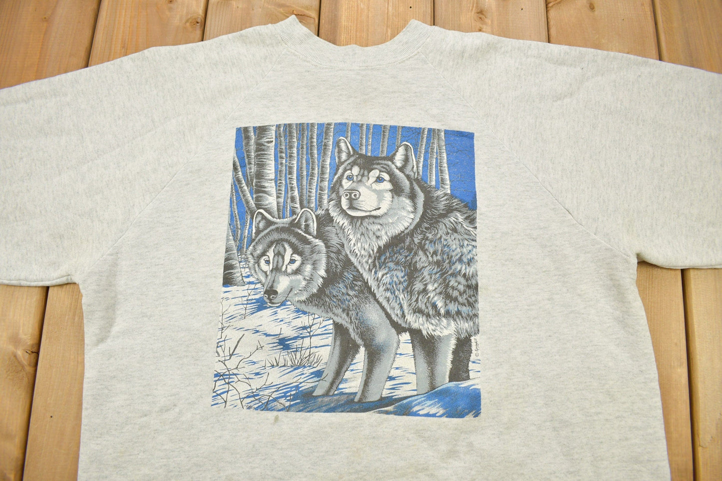 Other Clothing > Gender Neutral Adult Clothing > Hoodies & Sweatshirts > Sweatshirts Vintage 1980s Wolf Theme Graphic Raglan Crewneck Men's XL