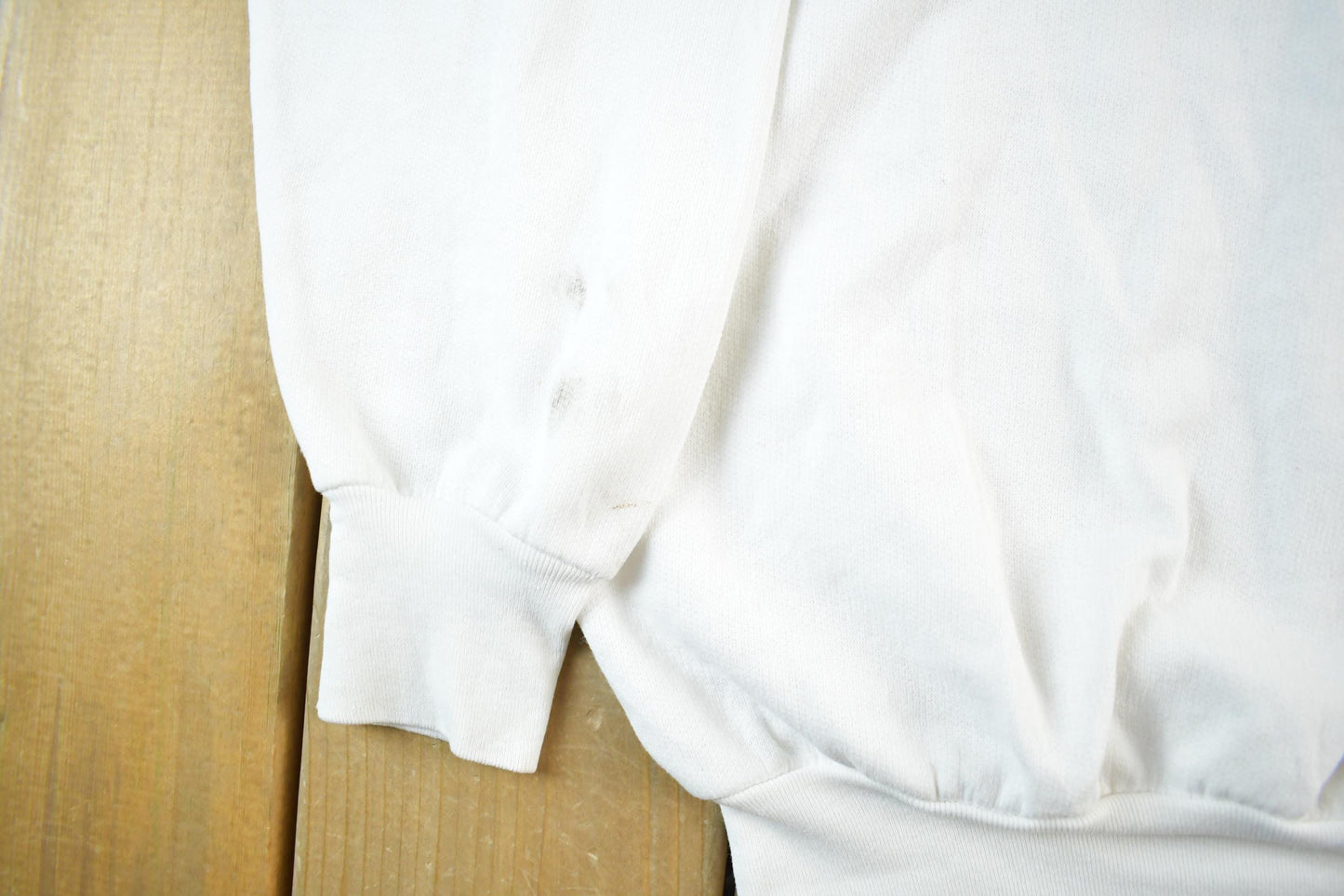 Other Clothing > Gender Neutral Adult Clothing > Hoodies & Sweatshirts > Sweatshirts Vintage 1986 Toronto Theme Crewneck Sweatshirt Men's L