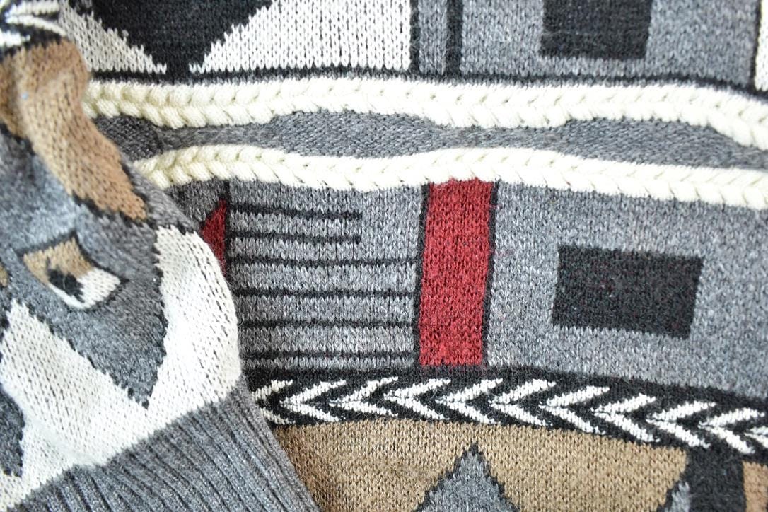 Other Clothing > Gender Neutral Adult Clothing > Hoodies & Sweatshirts > Sweatshirts Vintage 1990s Abstract Knit Crewneck Sweater Mens XL