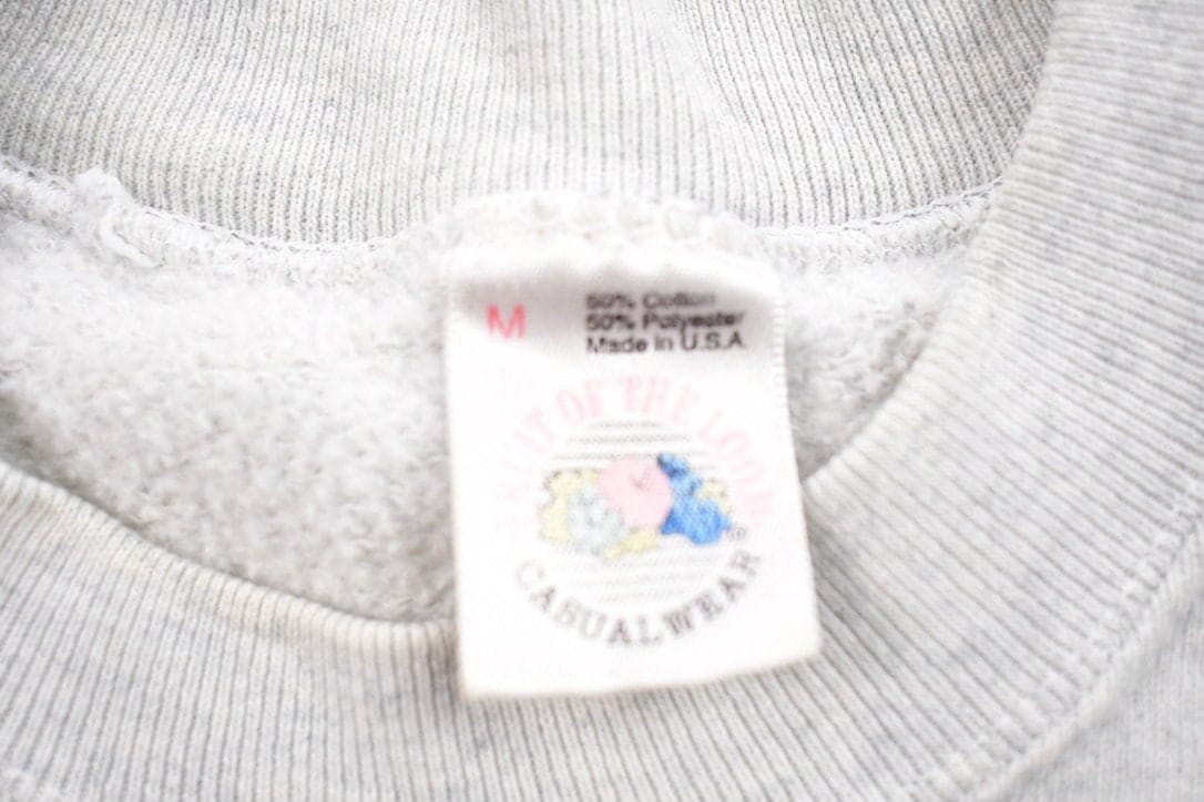 Other Clothing > Gender Neutral Adult Clothing > Hoodies & Sweatshirts > Sweatshirts Vintage 1990s Blank Grey Crewneck Sweatshirt Men's Small