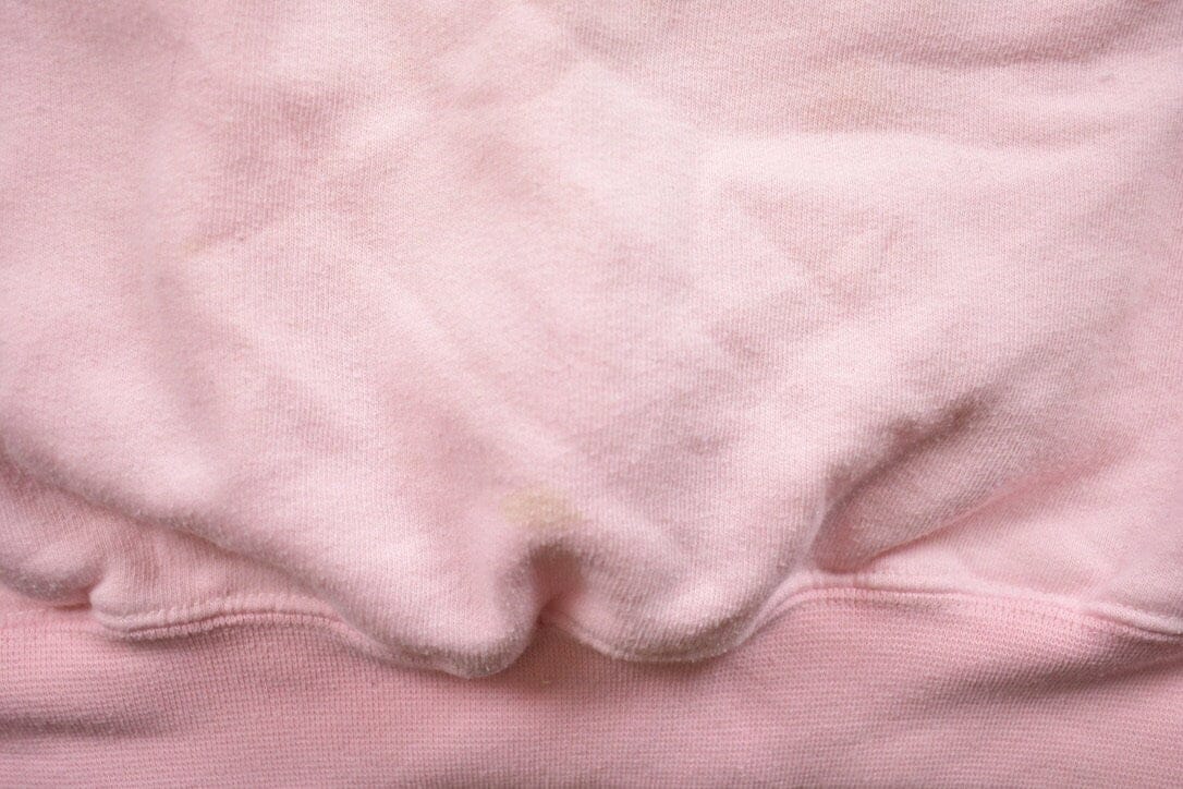 Other Clothing > Gender Neutral Adult Clothing > Hoodies & Sweatshirts > Sweatshirts Vintage 1990s Blank Pink Crewneck Sweatshirt Men's Medium