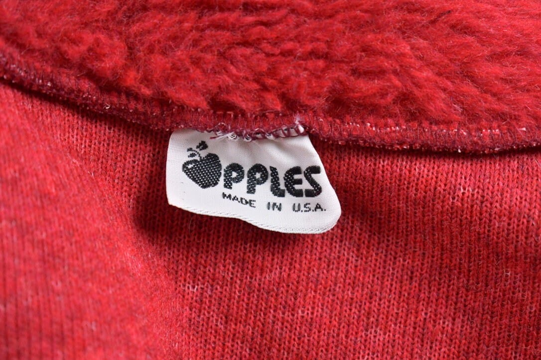 Other Clothing > Gender Neutral Adult Clothing > Hoodies & Sweatshirts > Sweatshirts Vintage 1990s Blank Red Apples Full Zip Fleece Sweatshirt Men's Large