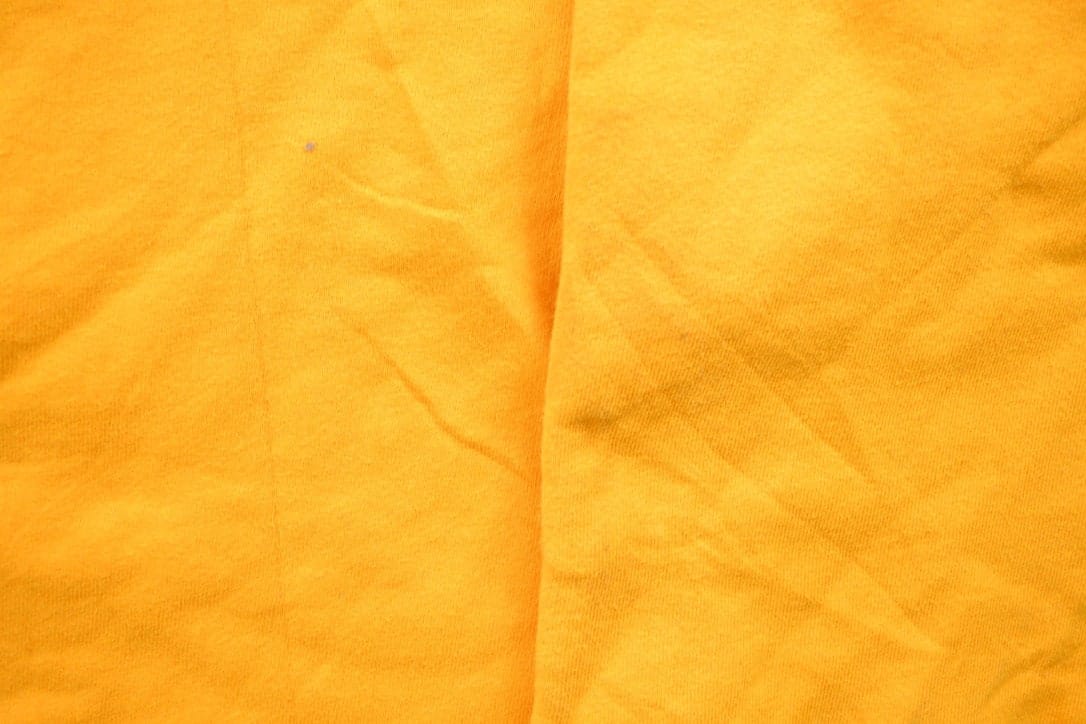 Other Clothing > Gender Neutral Adult Clothing > Hoodies & Sweatshirts > Sweatshirts Vintage 1990s Blank Yellow Crewneck Sweatshirt / 90s Crewneck / Made In USA / Essential / Streetwear / 90s Blank